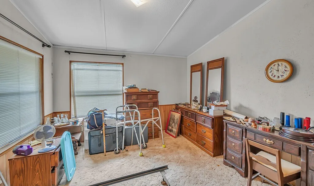 Mobile Home For Sale in Bosque County , 271 County Road 3440, Clifton, Texas 76634, 3 Bedroom, 2 Bathroom, Garage spaces, 1,120 Sqft, built in 1985, Price $549,000, mls#21268139, Real Estate Agent in Clifton, Homes For Sale in Bosque county, Homes For Sale in Clifton, Realtor in Clifton Texas, Real Estate Brokerage Independent Realty Texas, Luminita Cordes Realtor