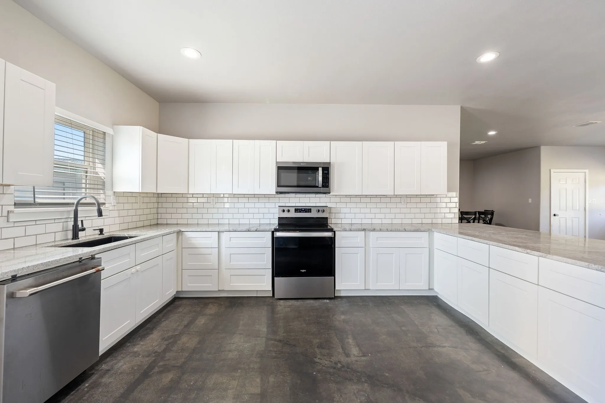 Single Family Residence For Sale in Johnson County , 2480 County Road 312, Cleburne, Texas 76031, 4 Bedroom, 2 Bathroom, 2 Garage spaces, 2,300 Sqft, built in 2022, mls#21268711, Real Estate Agent in Cleburne, Homes For Sale in Johnson county, Homes For Sale in Cleburne, Realtor in Cleburne Texas, Real Estate Brokerage Independent Realty Texas, Luminita Cordes Realtor