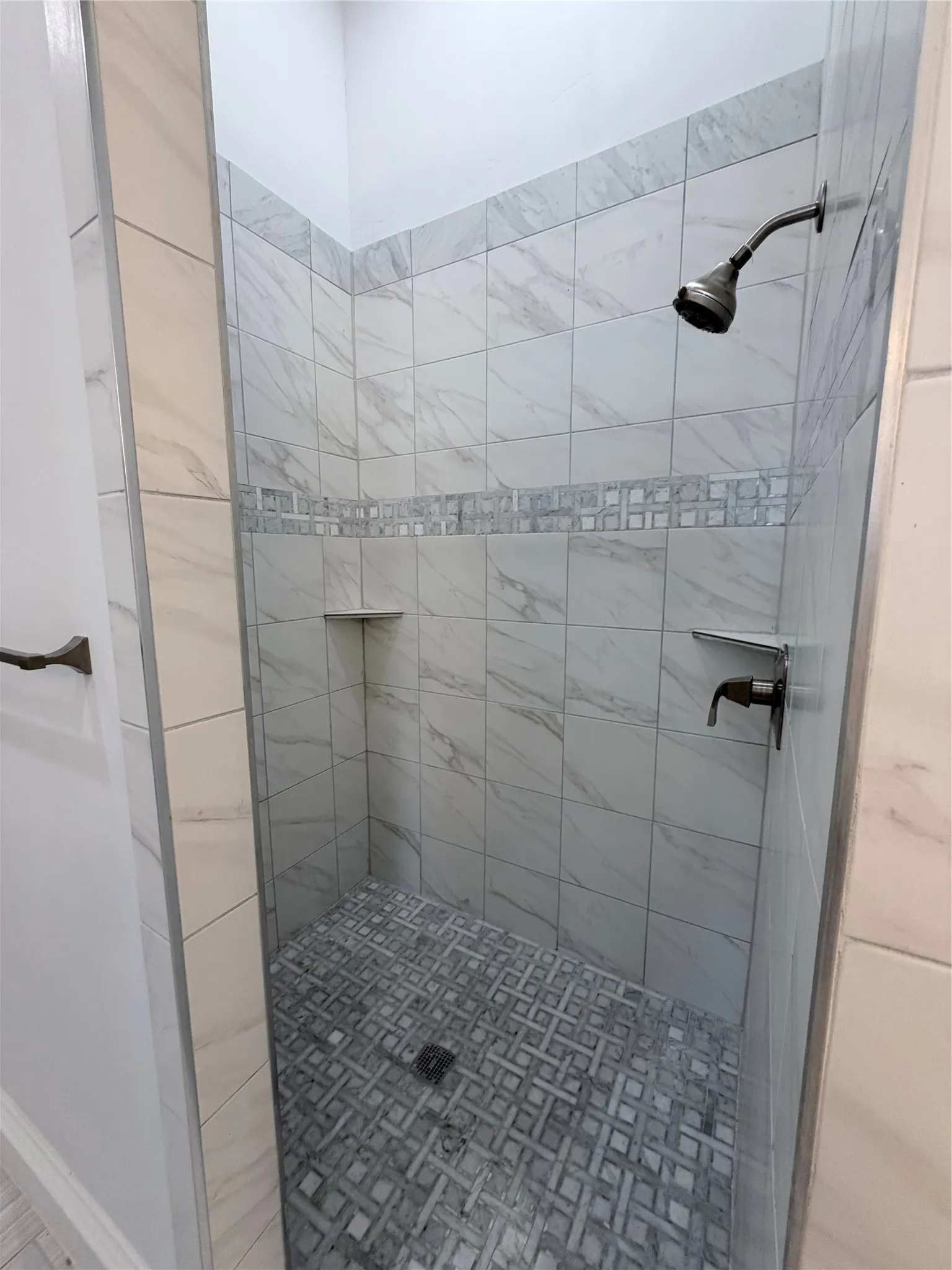 Apartment For Sale in Denton County , 11351 Hilltop Road 11, Argyle, Texas 76226, 29 Bedrooms, 21 Bathrooms, Garage spaces, 0 Sqft, built in 2002, Price $3,600,000, mls#21268660, Real Estate Agent in Argyle, Homes For Sale in Denton county, Homes For Sale in Argyle, Realtor in Argyle Texas, Real Estate Brokerage Independent Realty Texas, Luminita Cordes Realtor