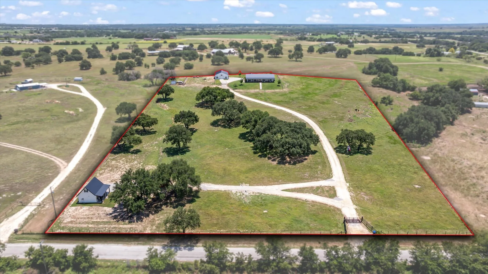 Single Family Residence For Sale in Erath County , 965 County Road 223, Stephenville, Texas 76401, 4 Bedroom, 3 Bathroom, Garage spaces, 3,200 Sqft, built in 2020, mls#21267590, Real Estate Agent in Stephenville, Homes For Sale in Erath county, Homes For Sale in Stephenville, Realtor in Stephenville Texas, Real Estate Brokerage Independent Realty Texas, Luminita Cordes Realtor