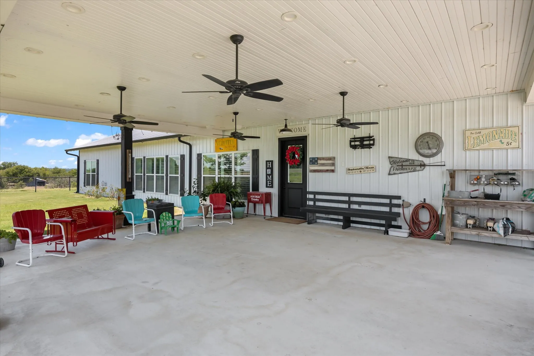 Single Family Residence For Sale in Erath County , 965 County Road 223, Stephenville, Texas 76401, 4 Bedroom, 3 Bathroom, Garage spaces, 3,200 Sqft, built in 2020, mls#21267590, Real Estate Agent in Stephenville, Homes For Sale in Erath county, Homes For Sale in Stephenville, Realtor in Stephenville Texas, Real Estate Brokerage Independent Realty Texas, Luminita Cordes Realtor