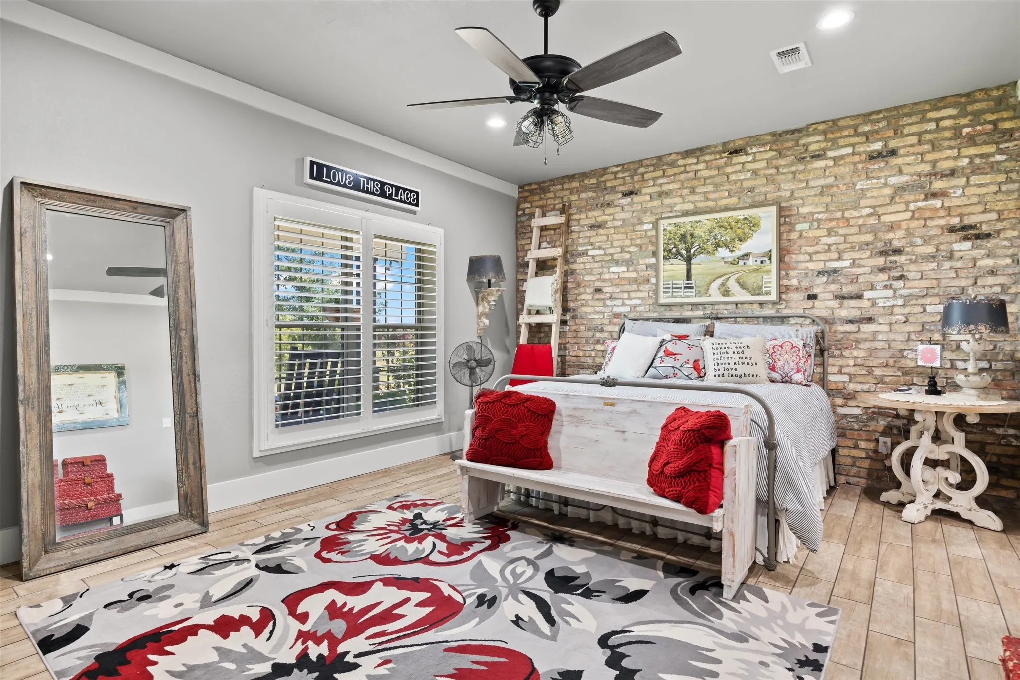 Single Family Residence For Sale in Erath County , 965 County Road 223, Stephenville, Texas 76401, 4 Bedroom, 3 Bathroom, Garage spaces, 3,200 Sqft, built in 2020, mls#21267590, Real Estate Agent in Stephenville, Homes For Sale in Erath county, Homes For Sale in Stephenville, Realtor in Stephenville Texas, Real Estate Brokerage Independent Realty Texas, Luminita Cordes Realtor