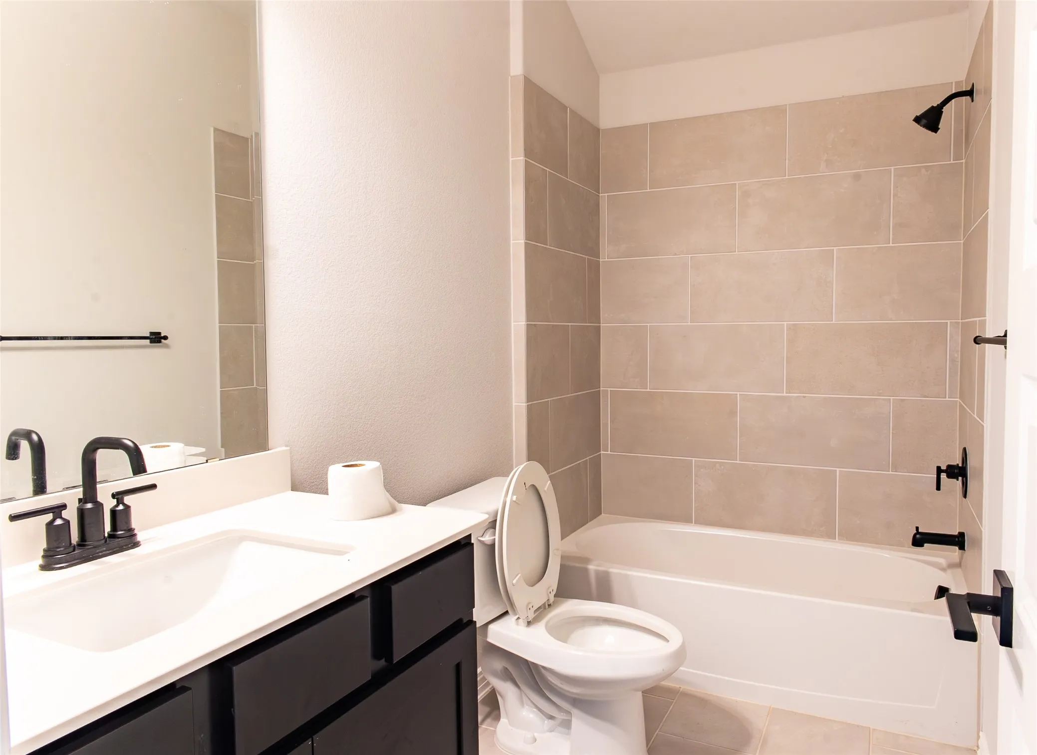 Single Family Residence For Sale in Collin County , 2604 Freeman Street, Anna, Texas 75409, 3 Bedrooms, 2 Bathrooms, 2 Garage spaces, 1,667 Sqft, built in 2024, Price $329,999, mls#21266190, Real Estate Agent in Anna, Homes For Sale in Collin county, Homes For Sale in Anna, Realtor in Anna Texas, Real Estate Brokerage Independent Realty Texas, Luminita Cordes Realtor