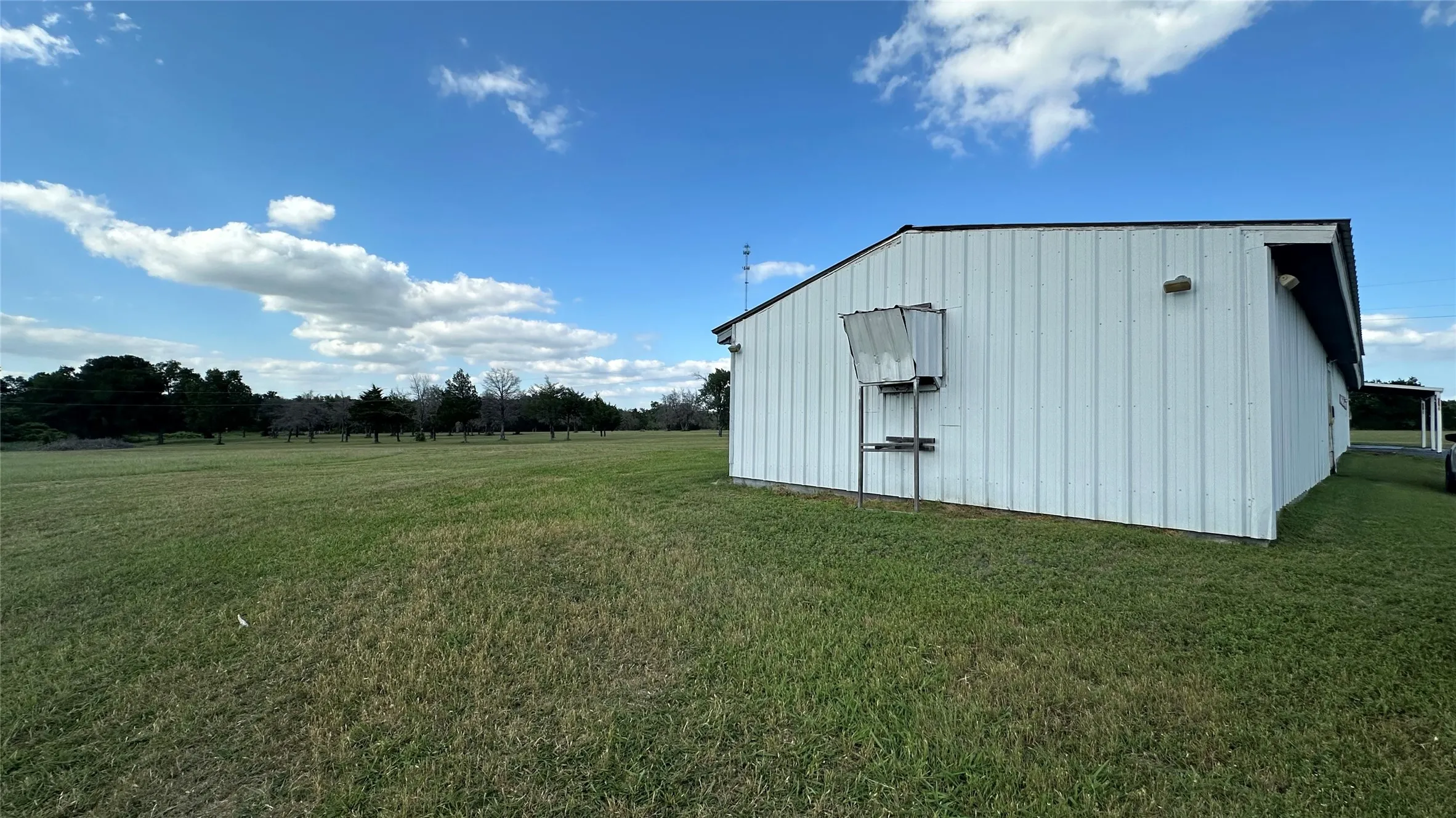 Business For Sale in Limestone County , 2596A Highway 84 W, Mexia, Texas 76667, 0, 0, Garage spaces, 0 Sqft, built in 1985, Price $775,000, mls#21268721, Real Estate Agent in Mexia, Homes For Sale in Limestone county, Homes For Sale in Mexia, Realtor in Mexia Texas, Real Estate Brokerage Independent Realty Texas, Luminita Cordes Realtor
