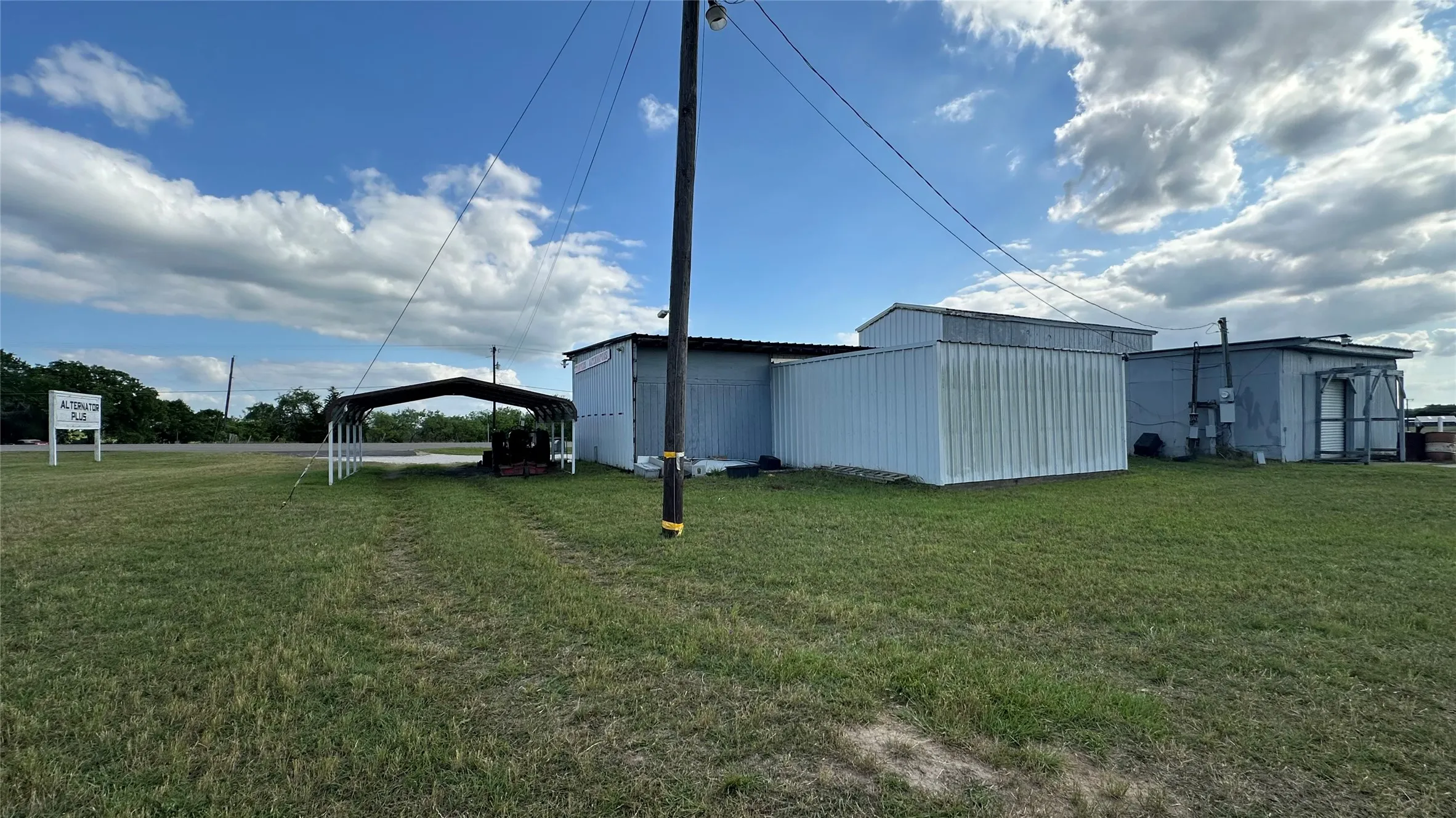 Business For Sale in Limestone County , 2596A Highway 84 W, Mexia, Texas 76667, 0, 0, Garage spaces, 0 Sqft, built in 1985, Price $775,000, mls#21268721, Real Estate Agent in Mexia, Homes For Sale in Limestone county, Homes For Sale in Mexia, Realtor in Mexia Texas, Real Estate Brokerage Independent Realty Texas, Luminita Cordes Realtor