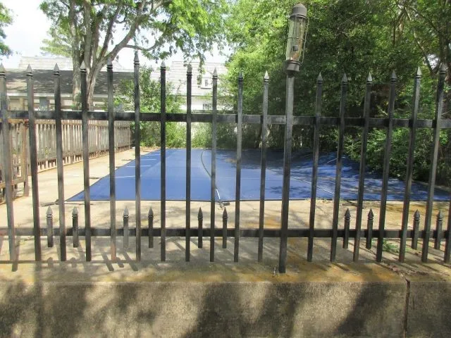 Single Family Residence For Sale in Tarrant County , 1709 Norwood Lane, Arlington, Texas 76013, 4 Bedroom, 5 Bathroom, Garage spaces, 4,862 Sqft, built in 1981, mls#21268743, Real Estate Agent in Arlington, Homes For Sale in Tarrant county, Homes For Sale in Arlington, Realtor in Arlington Texas, Real Estate Brokerage Independent Realty Texas, Luminita Cordes Realtor