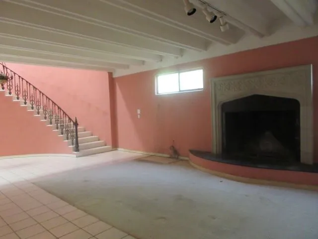 Single Family Residence For Sale in Tarrant County , 1709 Norwood Lane, Arlington, Texas 76013, 4 Bedroom, 5 Bathroom, Garage spaces, 4,862 Sqft, built in 1981, mls#21268743, Real Estate Agent in Arlington, Homes For Sale in Tarrant county, Homes For Sale in Arlington, Realtor in Arlington Texas, Real Estate Brokerage Independent Realty Texas, Luminita Cordes Realtor