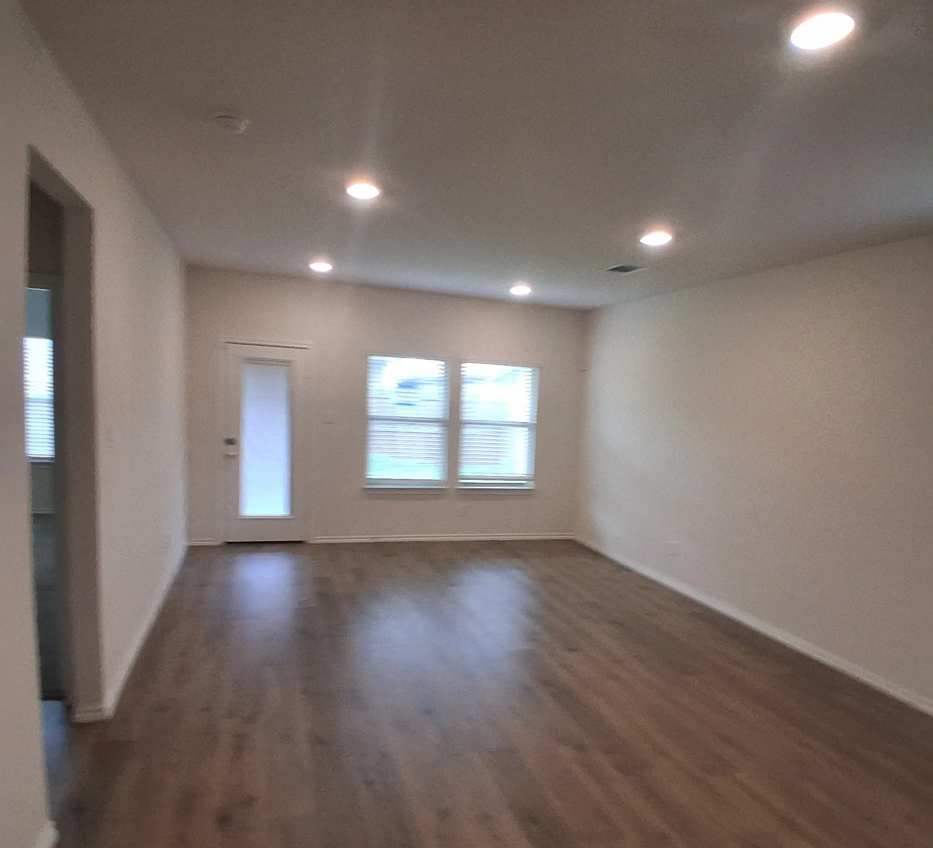 Single Family Residence For Sale in Hunt County , 913 Country Road, Royse City, Texas 75189, 4 Bedroom, 3 Bathroom, 2 Garage spaces, 2,080 Sqft, built in 2024, mls#21266549, Real Estate Agent in Royse City, Homes For Sale in Hunt county, Homes For Sale in Royse City, Realtor in Royse City Texas, Real Estate Brokerage Independent Realty Texas, Luminita Cordes Realtor