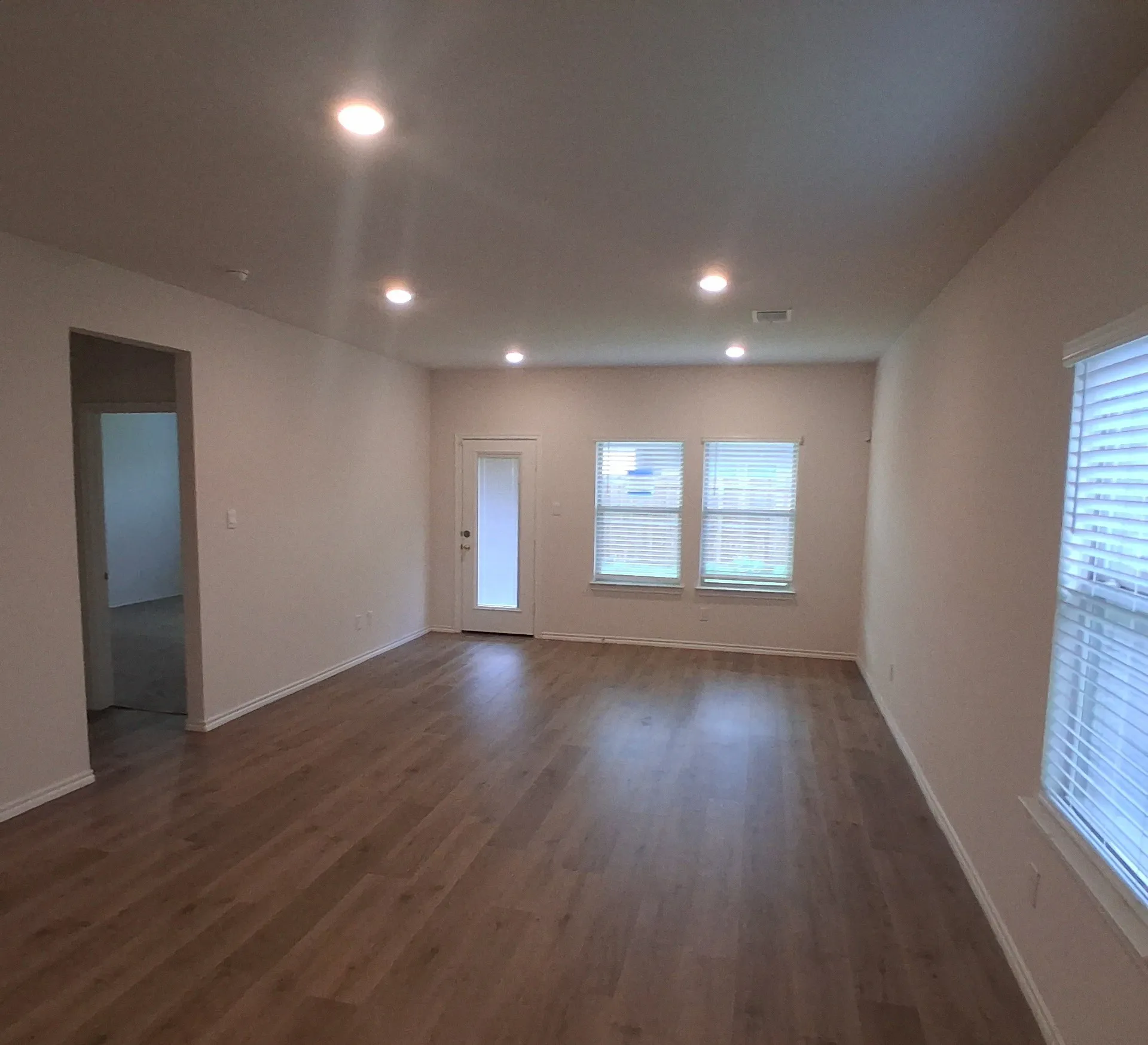 Single Family Residence For Sale in Hunt County , 913 Country Road, Royse City, Texas 75189, 4 Bedroom, 3 Bathroom, 2 Garage spaces, 2,080 Sqft, built in 2024, mls#21266549, Real Estate Agent in Royse City, Homes For Sale in Hunt county, Homes For Sale in Royse City, Realtor in Royse City Texas, Real Estate Brokerage Independent Realty Texas, Luminita Cordes Realtor