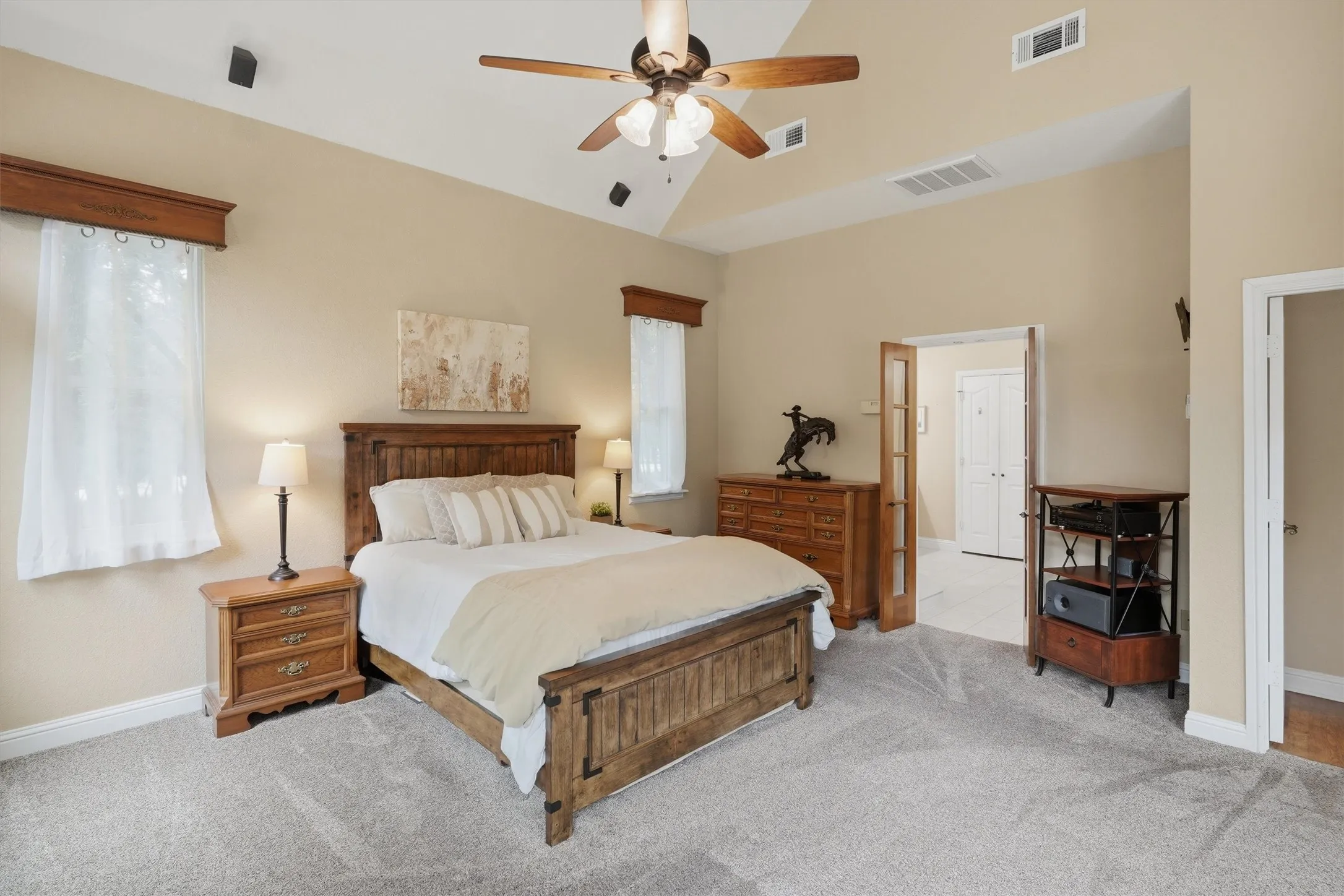 Single Family Residence For Sale in Parker County , 705 Boling Ranch Road, Azle, Texas 76020, 5 Bedroom, 3 Bathroom, 3 Garage spaces, 3,503 Sqft, built in 2002, mls#21266456, Real Estate Agent in Azle, Homes For Sale in Parker county, Homes For Sale in Azle, Realtor in Azle Texas, Real Estate Brokerage Independent Realty Texas, Luminita Cordes Realtor