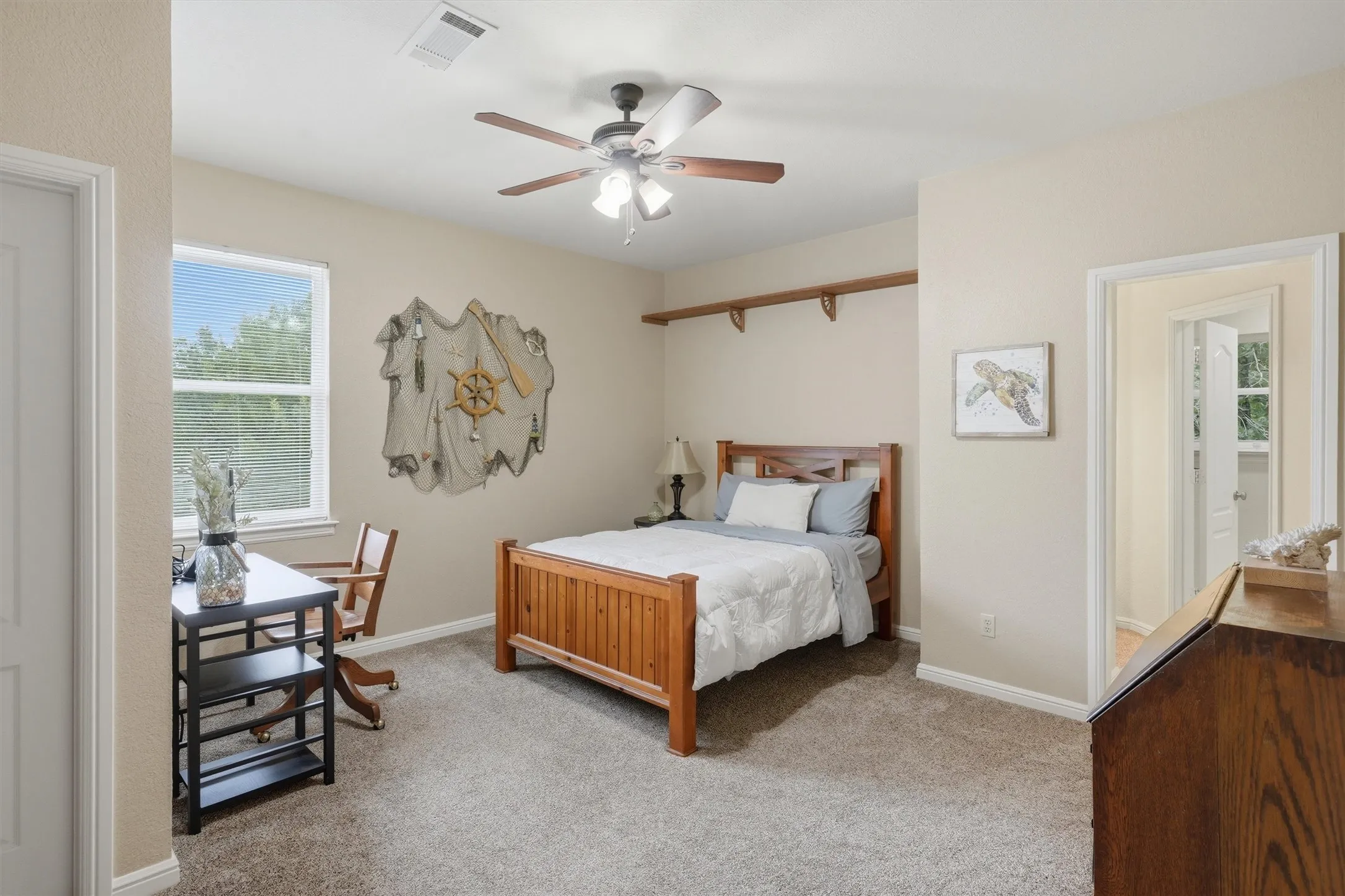 Single Family Residence For Sale in Parker County , 705 Boling Ranch Road, Azle, Texas 76020, 5 Bedroom, 3 Bathroom, 3 Garage spaces, 3,503 Sqft, built in 2002, mls#21266456, Real Estate Agent in Azle, Homes For Sale in Parker county, Homes For Sale in Azle, Realtor in Azle Texas, Real Estate Brokerage Independent Realty Texas, Luminita Cordes Realtor