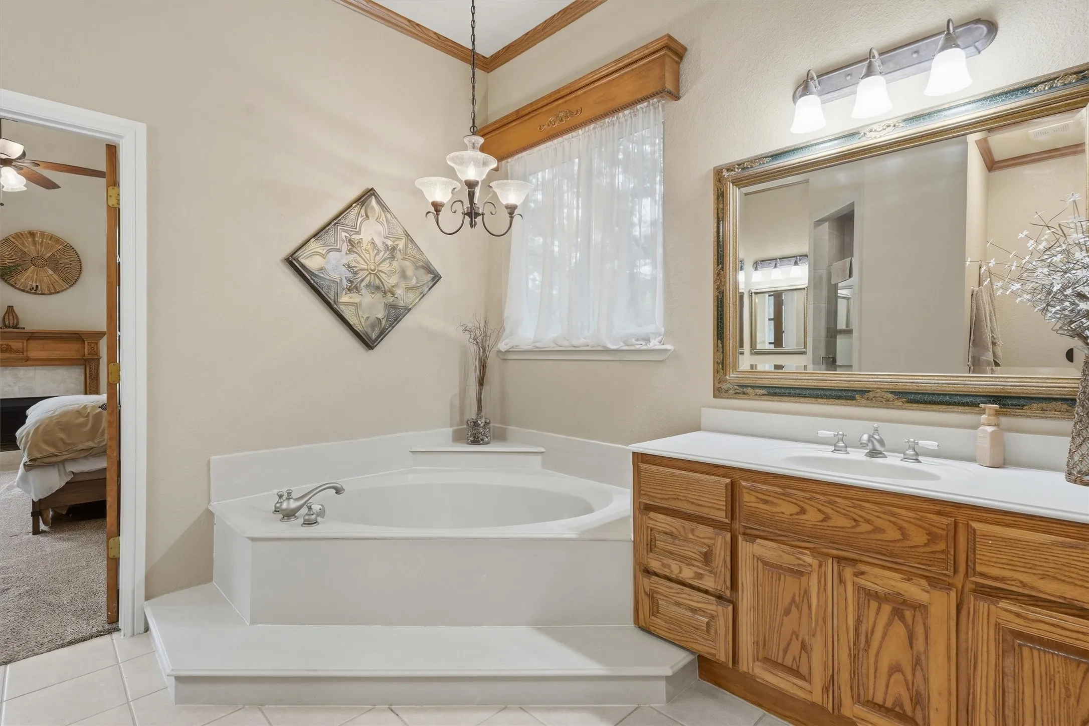 Single Family Residence For Sale in Parker County , 705 Boling Ranch Road, Azle, Texas 76020, 5 Bedroom, 3 Bathroom, 3 Garage spaces, 3,503 Sqft, built in 2002, mls#21266456, Real Estate Agent in Azle, Homes For Sale in Parker county, Homes For Sale in Azle, Realtor in Azle Texas, Real Estate Brokerage Independent Realty Texas, Luminita Cordes Realtor