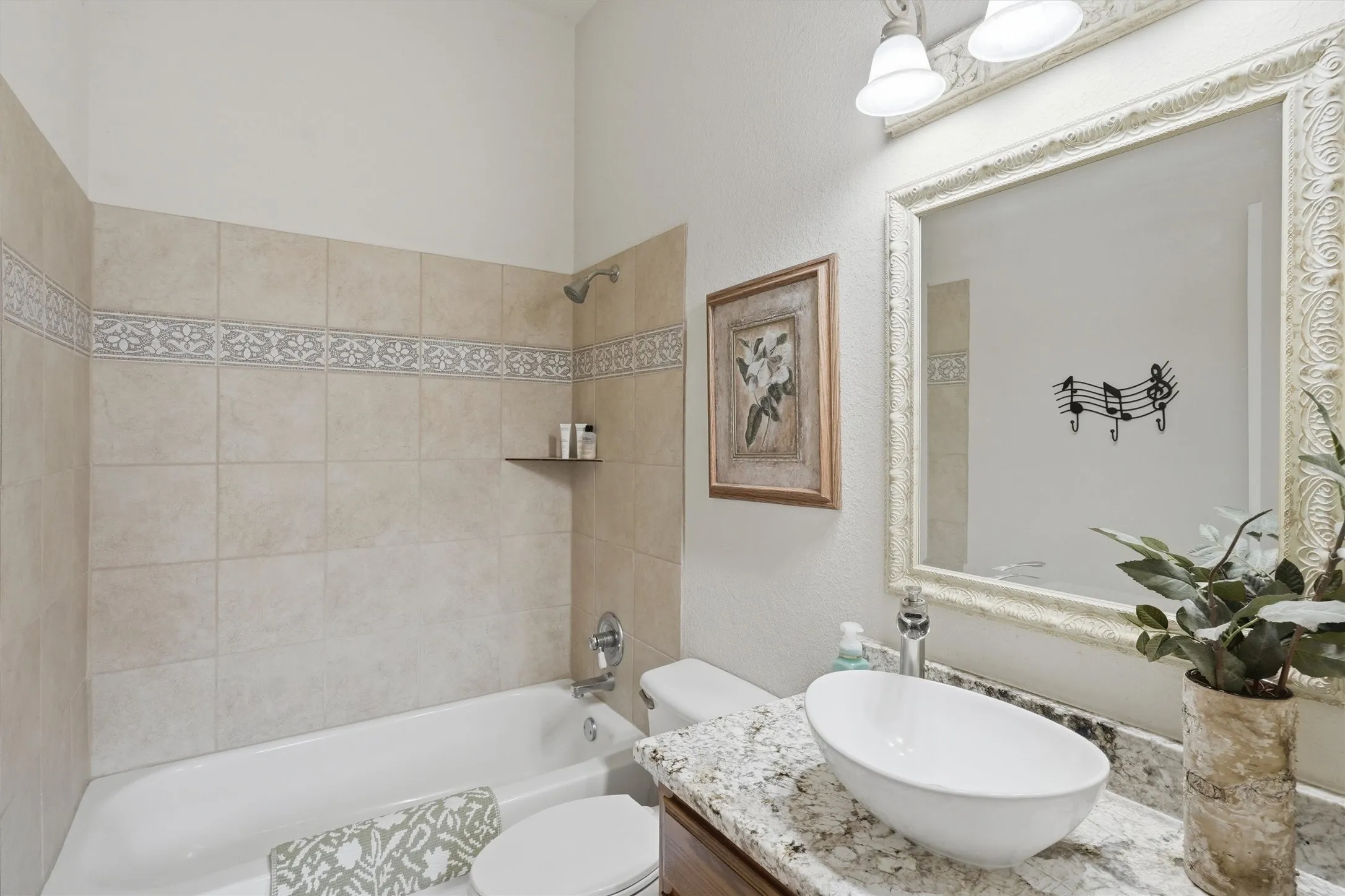 Single Family Residence For Sale in Parker County , 705 Boling Ranch Road, Azle, Texas 76020, 5 Bedroom, 3 Bathroom, 3 Garage spaces, 3,503 Sqft, built in 2002, mls#21266456, Real Estate Agent in Azle, Homes For Sale in Parker county, Homes For Sale in Azle, Realtor in Azle Texas, Real Estate Brokerage Independent Realty Texas, Luminita Cordes Realtor