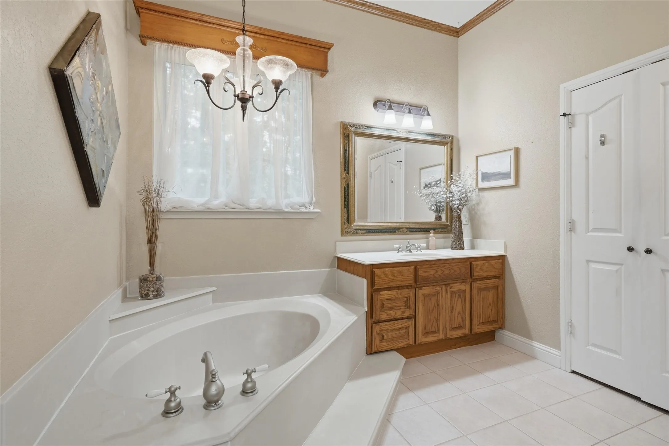 Single Family Residence For Sale in Parker County , 705 Boling Ranch Road, Azle, Texas 76020, 5 Bedroom, 3 Bathroom, 3 Garage spaces, 3,503 Sqft, built in 2002, mls#21266456, Real Estate Agent in Azle, Homes For Sale in Parker county, Homes For Sale in Azle, Realtor in Azle Texas, Real Estate Brokerage Independent Realty Texas, Luminita Cordes Realtor