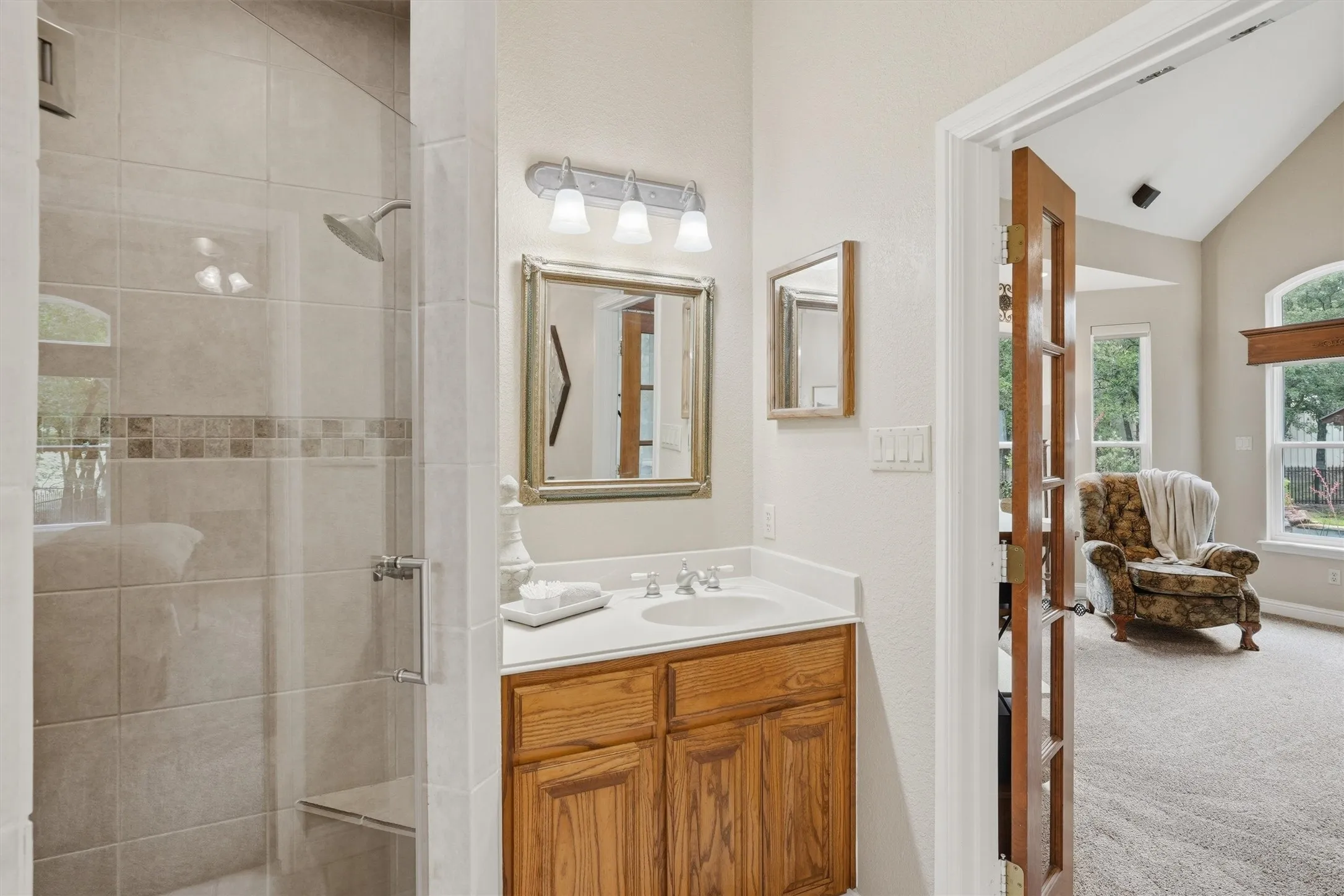 Single Family Residence For Sale in Parker County , 705 Boling Ranch Road, Azle, Texas 76020, 5 Bedroom, 3 Bathroom, 3 Garage spaces, 3,503 Sqft, built in 2002, mls#21266456, Real Estate Agent in Azle, Homes For Sale in Parker county, Homes For Sale in Azle, Realtor in Azle Texas, Real Estate Brokerage Independent Realty Texas, Luminita Cordes Realtor
