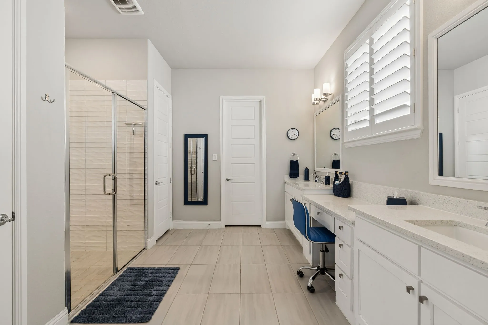 Single Family Residence For Sale in Denton County , 16458 Creek Plum Road, Frisco, Texas 75033, 4 Bedroom, 5 Bathroom, 3 Garage spaces, 3,656 Sqft, built in 2022, mls#21268842, Real Estate Agent in Frisco, Homes For Sale in Denton county, Homes For Sale in Frisco, Realtor in Frisco Texas, Real Estate Brokerage Independent Realty Texas, Luminita Cordes Realtor