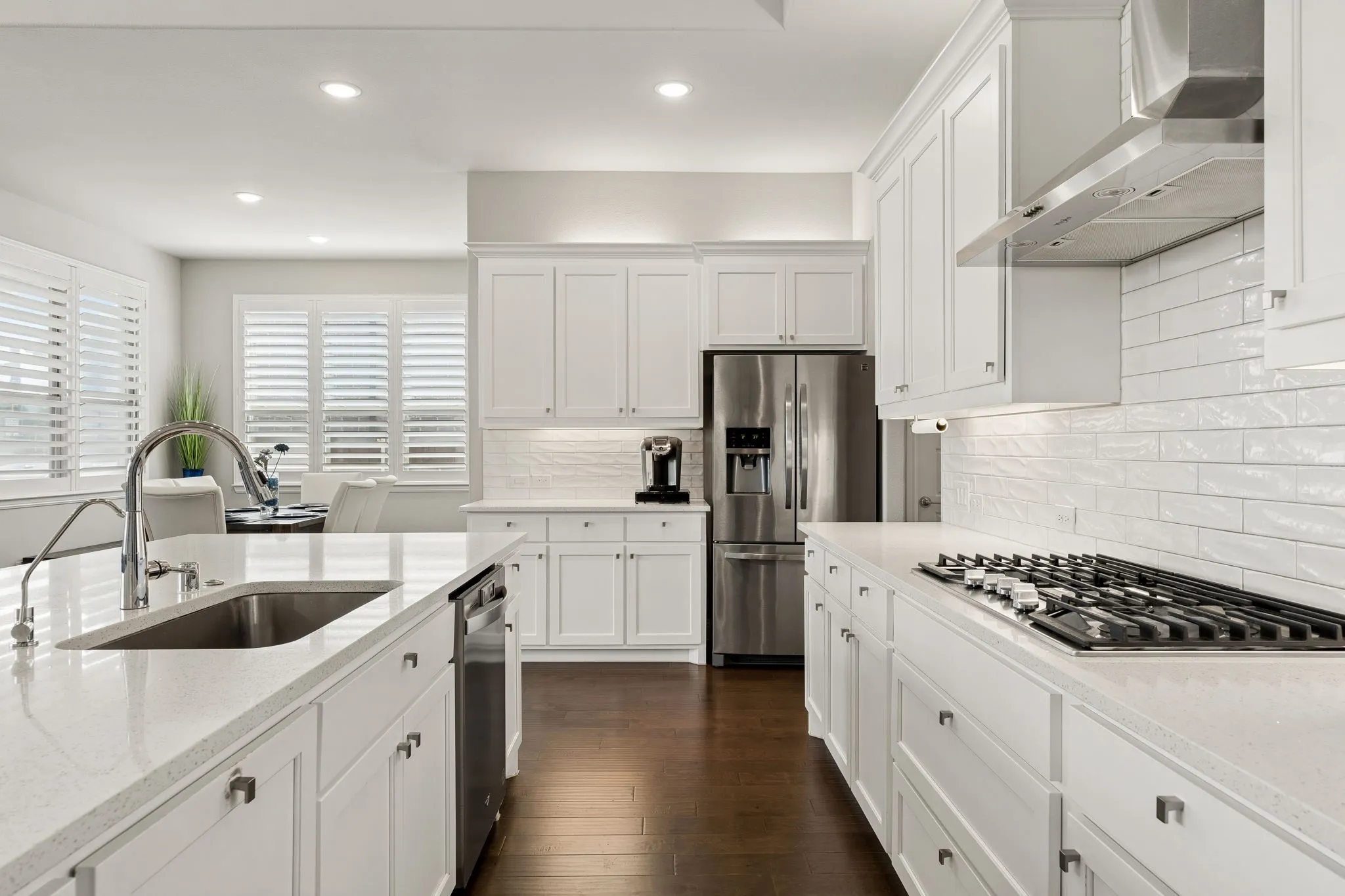Single Family Residence For Sale in Denton County , 16458 Creek Plum Road, Frisco, Texas 75033, 4 Bedroom, 5 Bathroom, 3 Garage spaces, 3,656 Sqft, built in 2022, mls#21268842, Real Estate Agent in Frisco, Homes For Sale in Denton county, Homes For Sale in Frisco, Realtor in Frisco Texas, Real Estate Brokerage Independent Realty Texas, Luminita Cordes Realtor