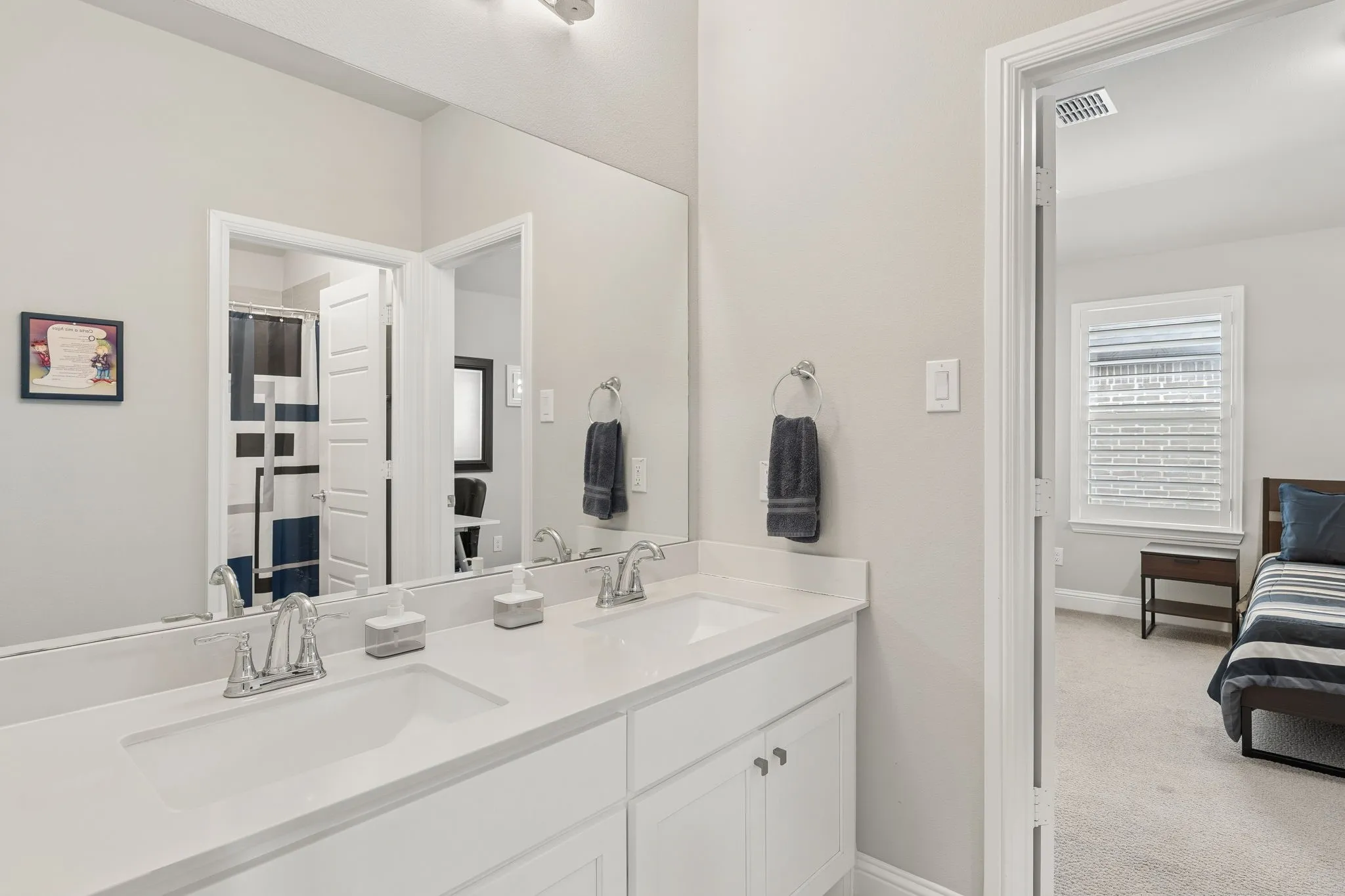 Single Family Residence For Sale in Denton County , 16458 Creek Plum Road, Frisco, Texas 75033, 4 Bedroom, 5 Bathroom, 3 Garage spaces, 3,656 Sqft, built in 2022, mls#21268842, Real Estate Agent in Frisco, Homes For Sale in Denton county, Homes For Sale in Frisco, Realtor in Frisco Texas, Real Estate Brokerage Independent Realty Texas, Luminita Cordes Realtor