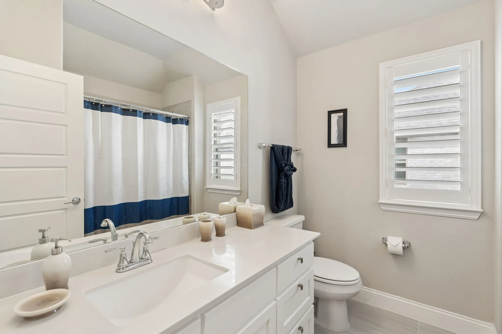 Single Family Residence For Sale in Denton County , 16458 Creek Plum Road, Frisco, Texas 75033, 4 Bedroom, 5 Bathroom, 3 Garage spaces, 3,656 Sqft, built in 2022, mls#21268842, Real Estate Agent in Frisco, Homes For Sale in Denton county, Homes For Sale in Frisco, Realtor in Frisco Texas, Real Estate Brokerage Independent Realty Texas, Luminita Cordes Realtor