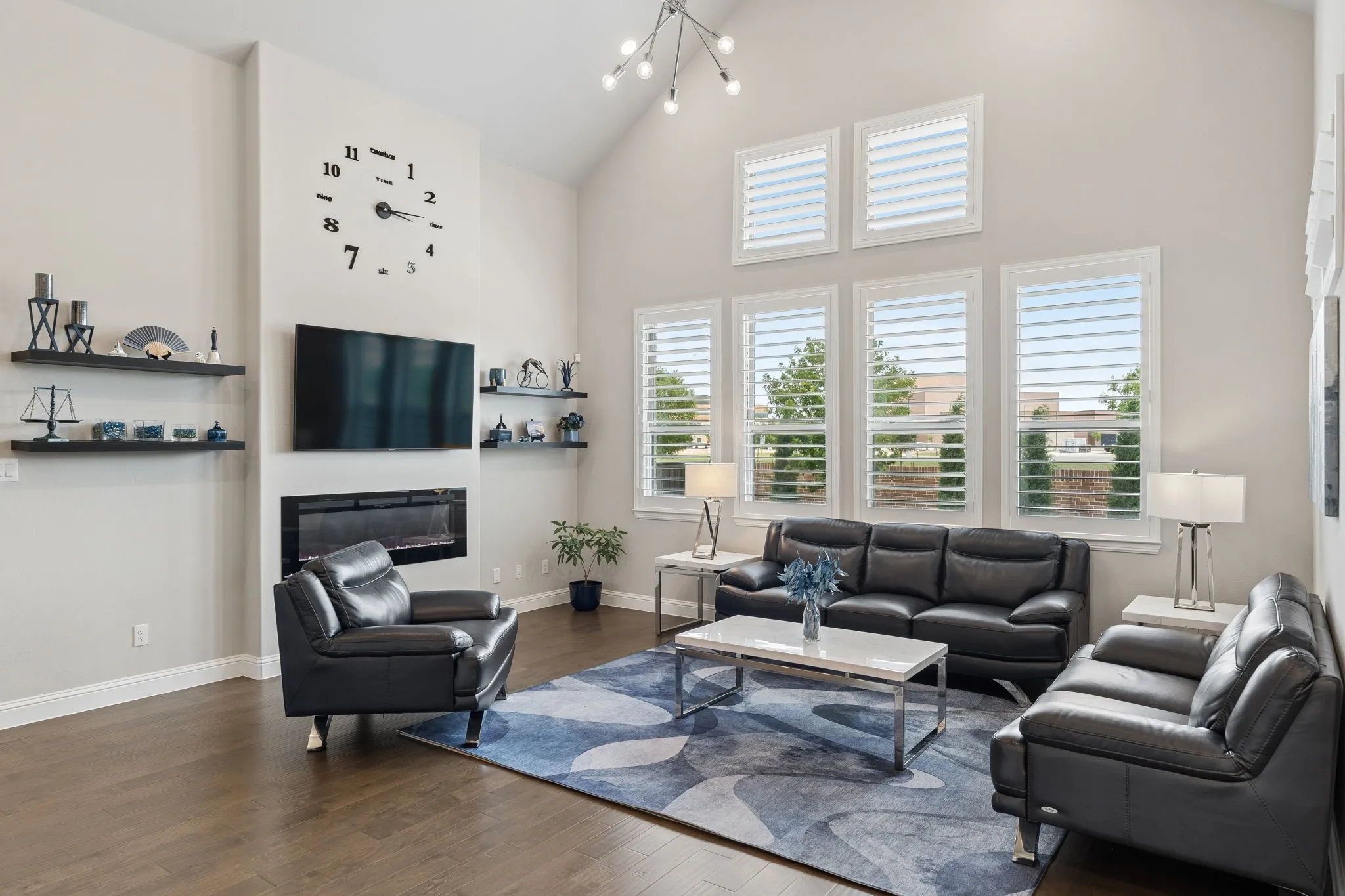 Single Family Residence For Sale in Denton County , 16458 Creek Plum Road, Frisco, Texas 75033, 4 Bedroom, 5 Bathroom, 3 Garage spaces, 3,656 Sqft, built in 2022, mls#21268842, Real Estate Agent in Frisco, Homes For Sale in Denton county, Homes For Sale in Frisco, Realtor in Frisco Texas, Real Estate Brokerage Independent Realty Texas, Luminita Cordes Realtor