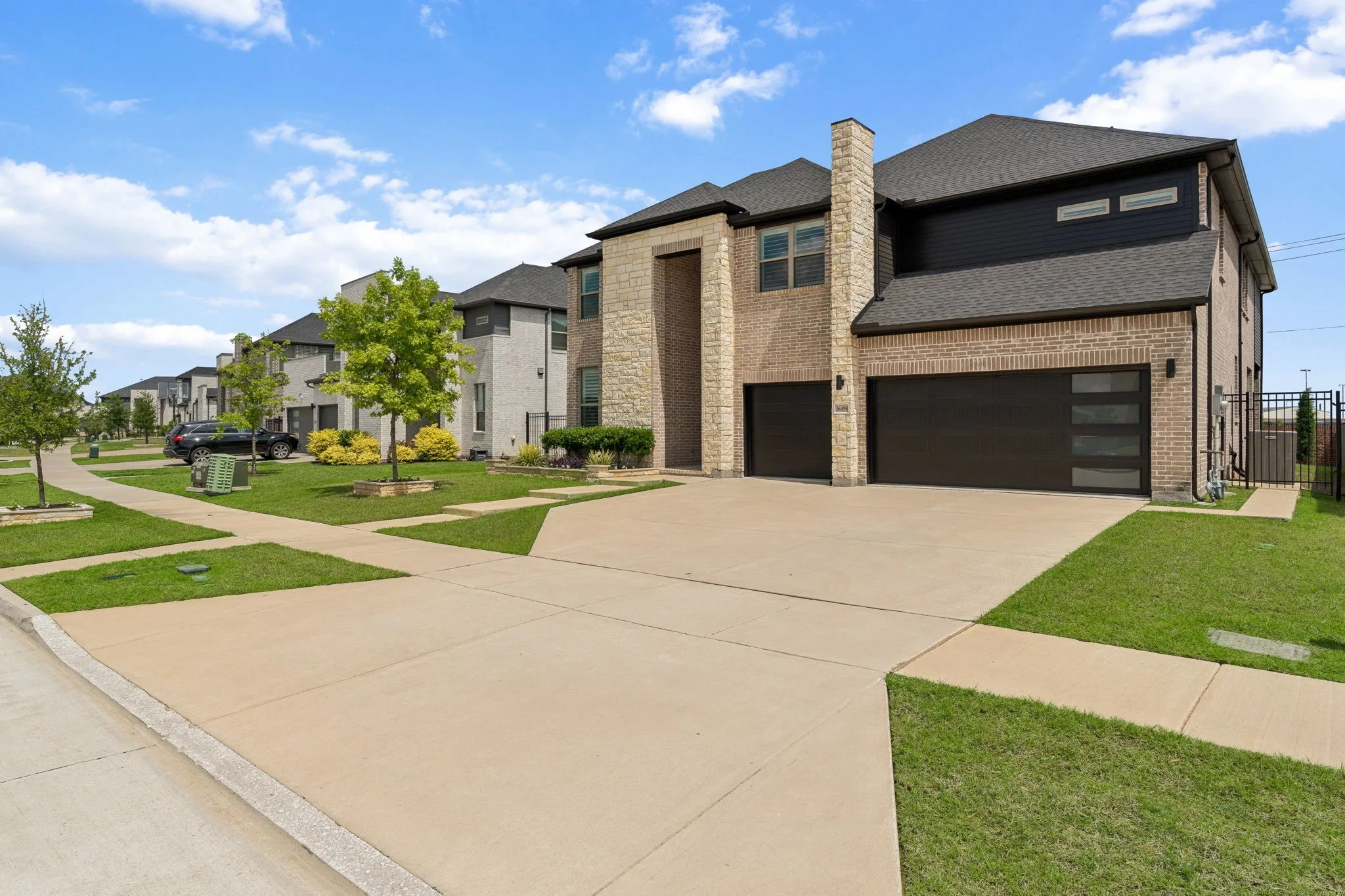 Single Family Residence For Sale in Denton County , 16458 Creek Plum Road, Frisco, Texas 75033, 4 Bedroom, 5 Bathroom, 3 Garage spaces, 3,656 Sqft, built in 2022, mls#21268842, Real Estate Agent in Frisco, Homes For Sale in Denton county, Homes For Sale in Frisco, Realtor in Frisco Texas, Real Estate Brokerage Independent Realty Texas, Luminita Cordes Realtor