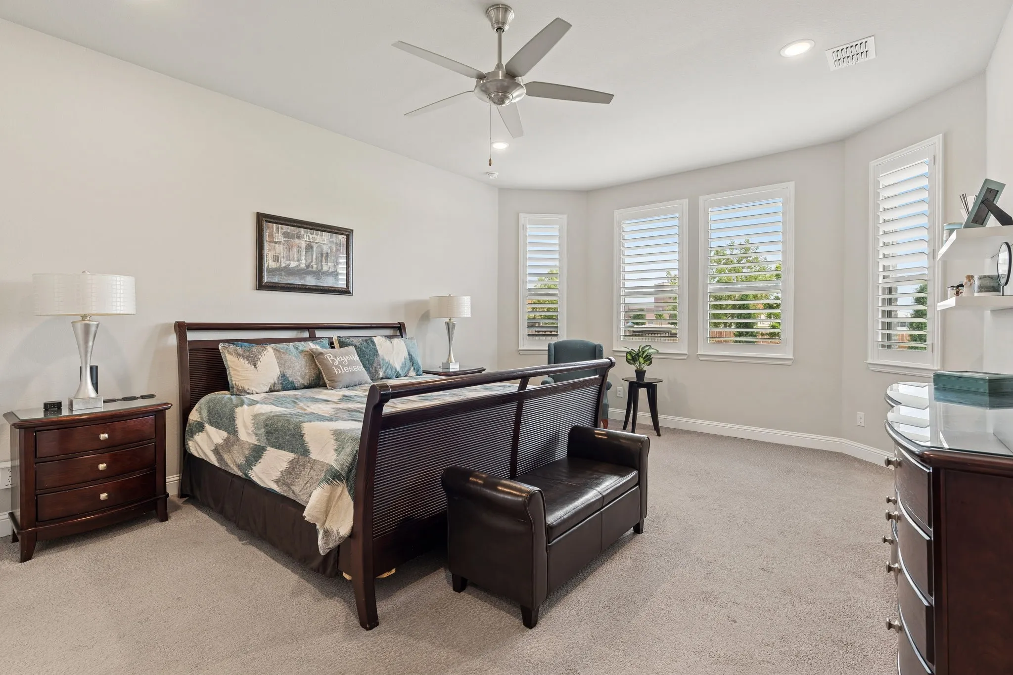 Single Family Residence For Sale in Denton County , 16458 Creek Plum Road, Frisco, Texas 75033, 4 Bedroom, 5 Bathroom, 3 Garage spaces, 3,656 Sqft, built in 2022, mls#21268842, Real Estate Agent in Frisco, Homes For Sale in Denton county, Homes For Sale in Frisco, Realtor in Frisco Texas, Real Estate Brokerage Independent Realty Texas, Luminita Cordes Realtor