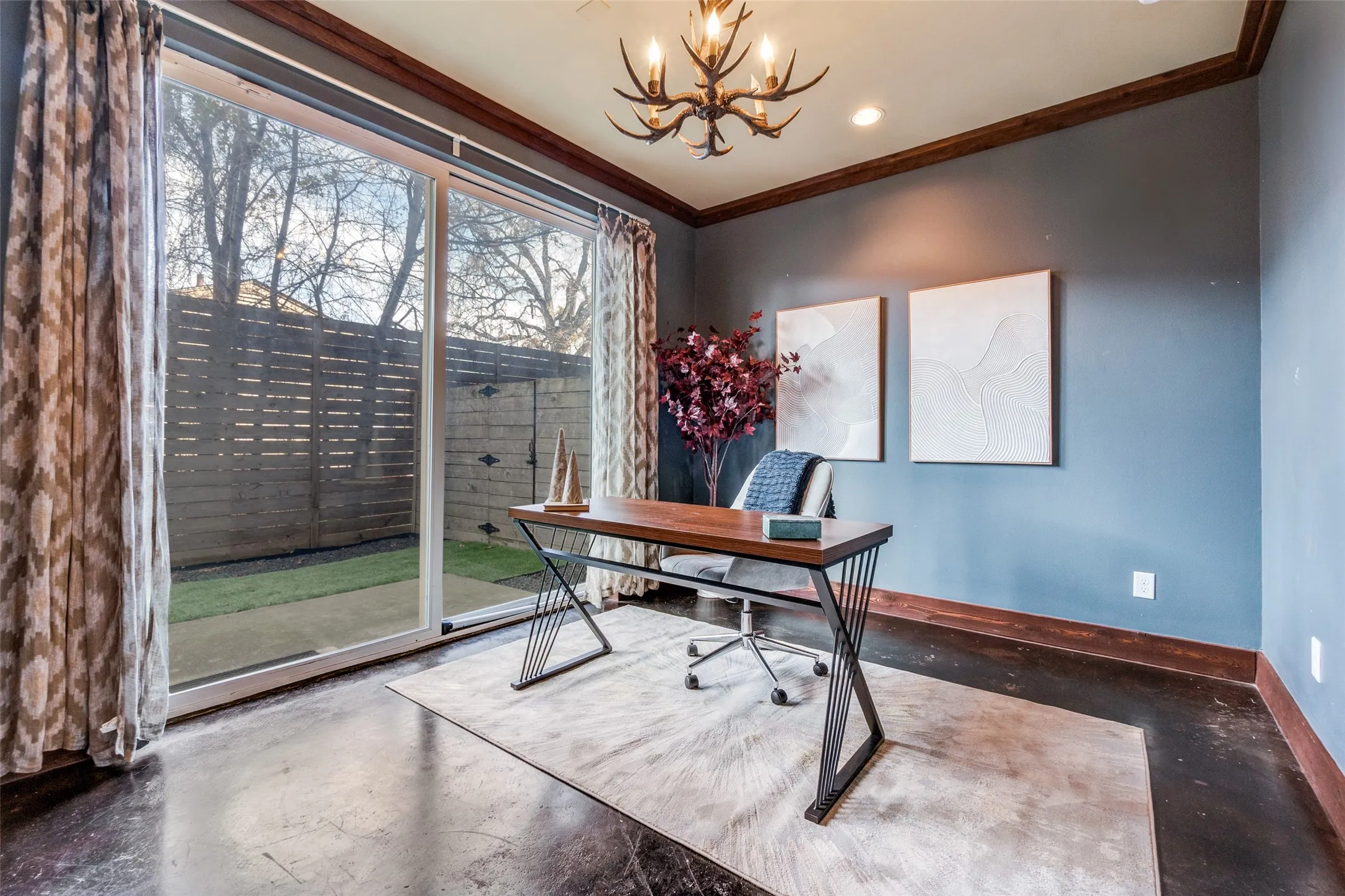 Townhouse For Sale in Dallas County , 4610 Steel Street, Dallas, Texas 75219, 3 Bedrooms, 4 Bathrooms, 2 Garage spaces, 2,126 Sqft, built in 2014, Price $499,000, mls#21268727, Real Estate Agent in Dallas, Homes For Sale in Dallas county, Homes For Sale in Dallas, Realtor in Dallas Texas, Real Estate Brokerage Independent Realty Texas, Luminita Cordes Realtor