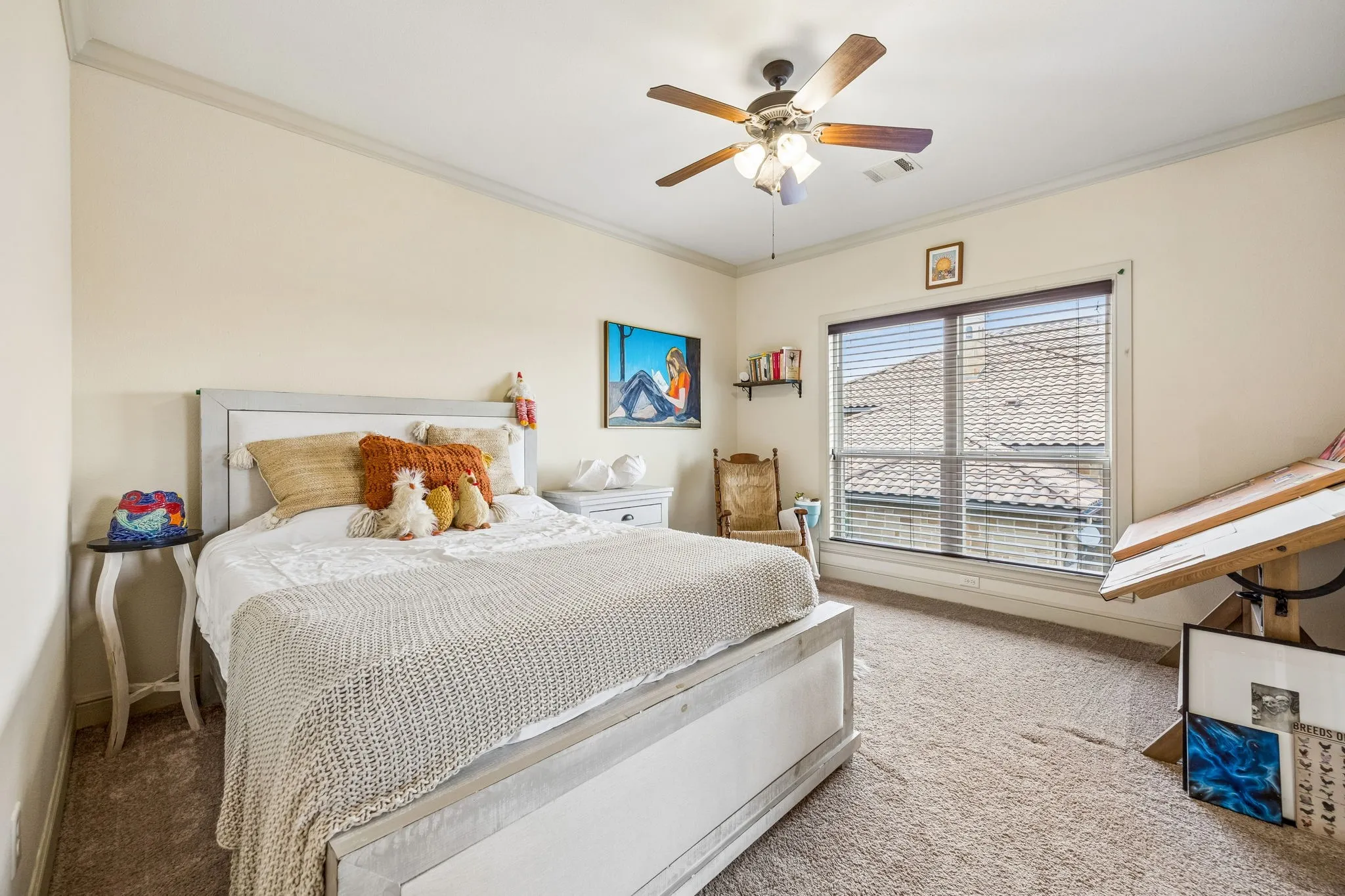 Single Family Residence For Sale in Tarrant County , 6212 Lakeside Drive, Fort Worth, Texas 76179, 5 Bedroom, 6 Bathroom, 3 Garage spaces, 4,335 Sqft, built in 2008, mls#21259777, Real Estate Agent in Fort Worth, Homes For Sale in Tarrant county, Homes For Sale in Fort Worth, Realtor in Fort Worth Texas, Real Estate Brokerage Independent Realty Texas, Luminita Cordes Realtor