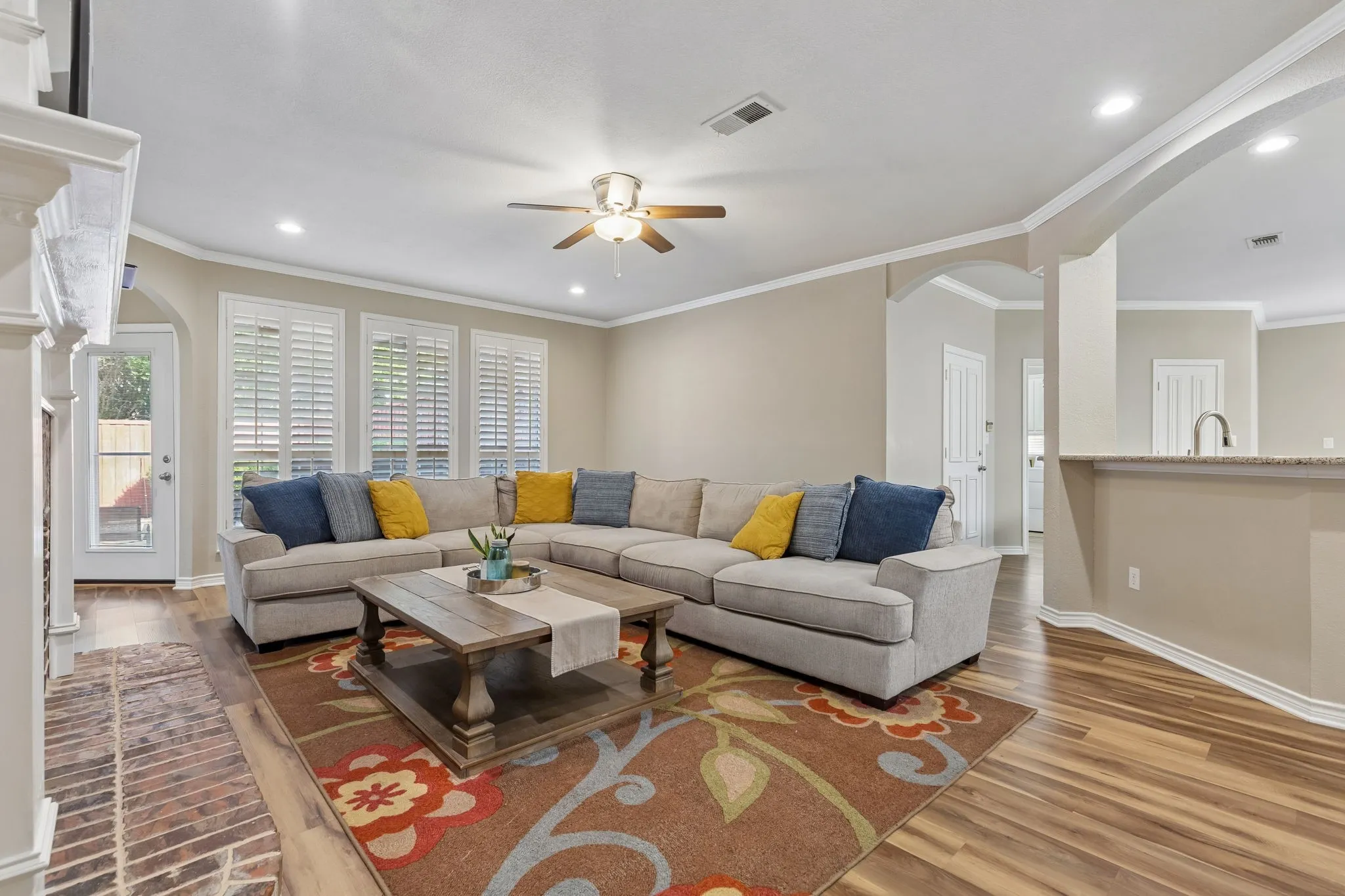 Single Family Residence For Sale in Collin County , 2120 Argyle Drive, Plano, Texas 75023, 5 Bedroom, 4 Bathroom, 3 Garage spaces, 3,796 Sqft, built in 1993, mls#21259998, Real Estate Agent in Plano, Homes For Sale in Collin county, Homes For Sale in Plano, Realtor in Plano Texas, Real Estate Brokerage Independent Realty Texas, Luminita Cordes Realtor
