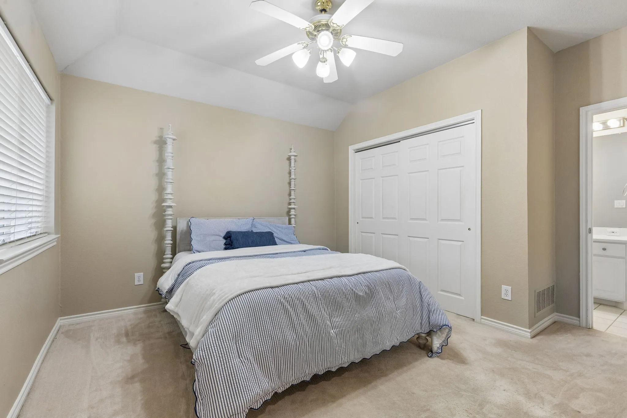 Single Family Residence For Sale in Collin County , 2120 Argyle Drive, Plano, Texas 75023, 5 Bedroom, 4 Bathroom, 3 Garage spaces, 3,796 Sqft, built in 1993, mls#21259998, Real Estate Agent in Plano, Homes For Sale in Collin county, Homes For Sale in Plano, Realtor in Plano Texas, Real Estate Brokerage Independent Realty Texas, Luminita Cordes Realtor