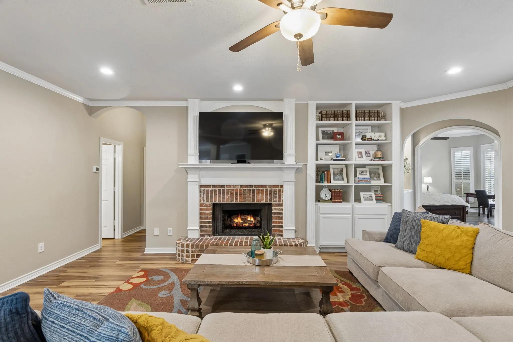 Single Family Residence For Sale in Collin County , 2120 Argyle Drive, Plano, Texas 75023, 5 Bedroom, 4 Bathroom, 3 Garage spaces, 3,796 Sqft, built in 1993, mls#21259998, Real Estate Agent in Plano, Homes For Sale in Collin county, Homes For Sale in Plano, Realtor in Plano Texas, Real Estate Brokerage Independent Realty Texas, Luminita Cordes Realtor
