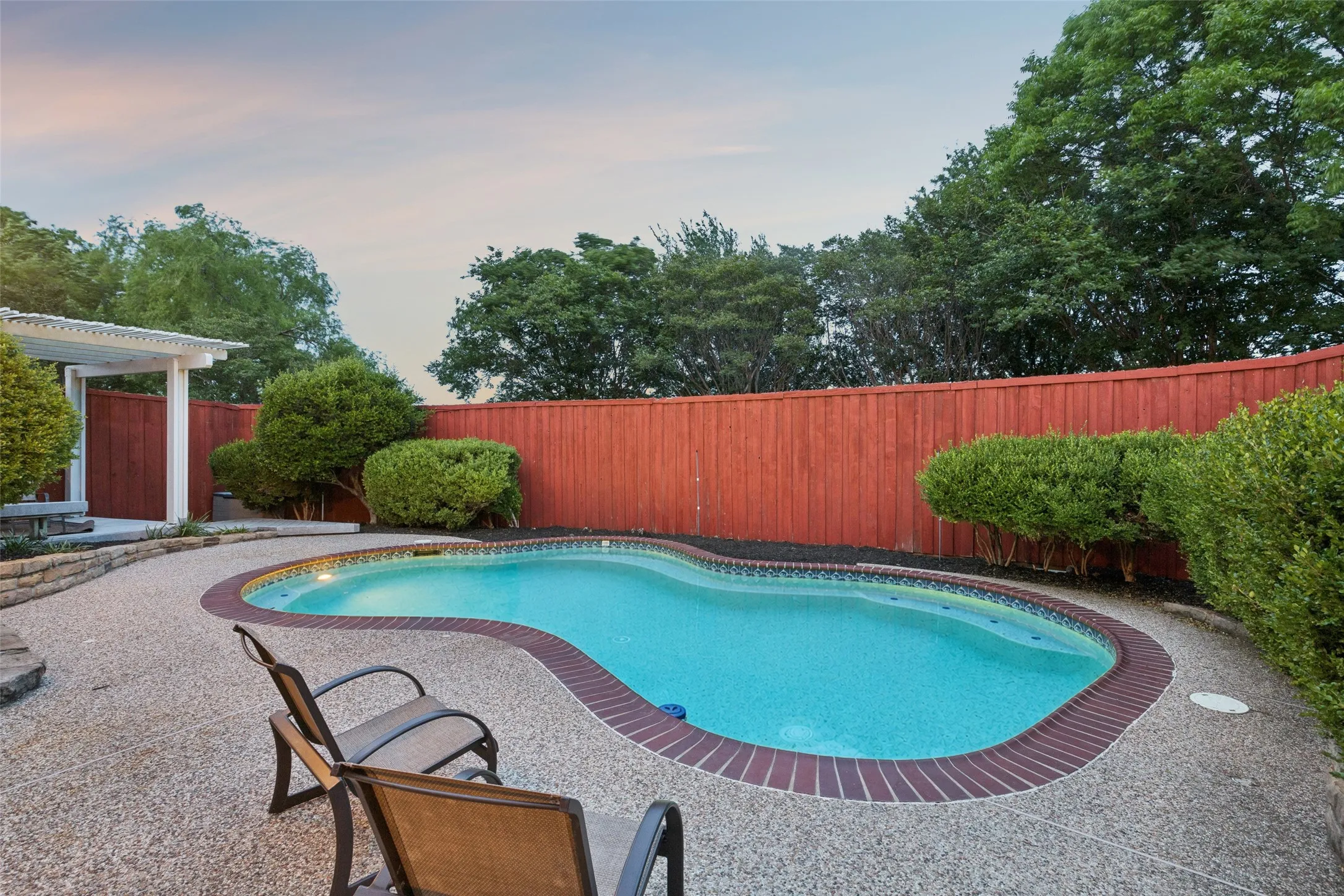 Single Family Residence For Sale in Collin County , 2120 Argyle Drive, Plano, Texas 75023, 5 Bedroom, 4 Bathroom, 3 Garage spaces, 3,796 Sqft, built in 1993, mls#21259998, Real Estate Agent in Plano, Homes For Sale in Collin county, Homes For Sale in Plano, Realtor in Plano Texas, Real Estate Brokerage Independent Realty Texas, Luminita Cordes Realtor