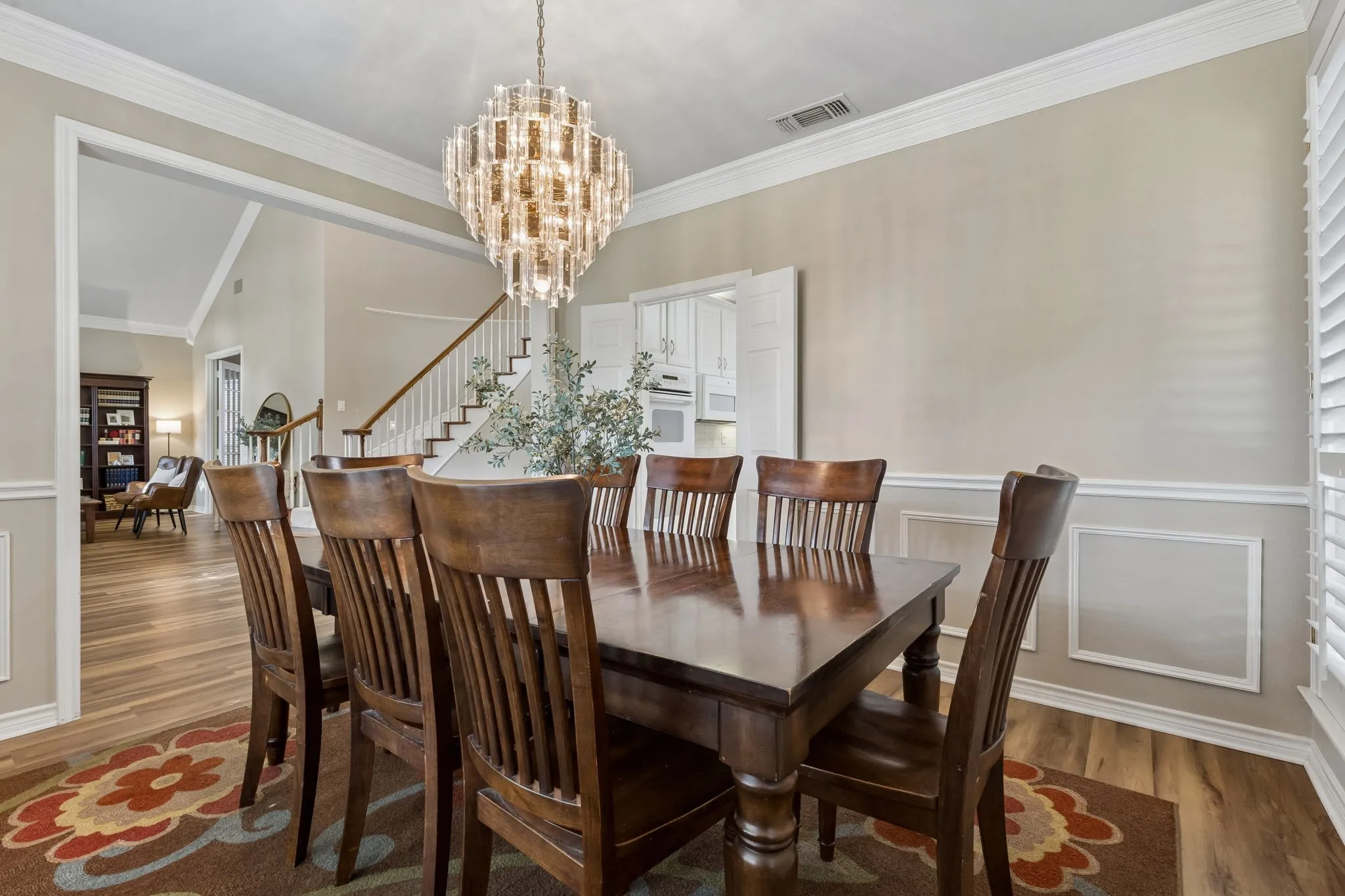 Single Family Residence For Sale in Collin County , 2120 Argyle Drive, Plano, Texas 75023, 5 Bedroom, 4 Bathroom, 3 Garage spaces, 3,796 Sqft, built in 1993, mls#21259998, Real Estate Agent in Plano, Homes For Sale in Collin county, Homes For Sale in Plano, Realtor in Plano Texas, Real Estate Brokerage Independent Realty Texas, Luminita Cordes Realtor