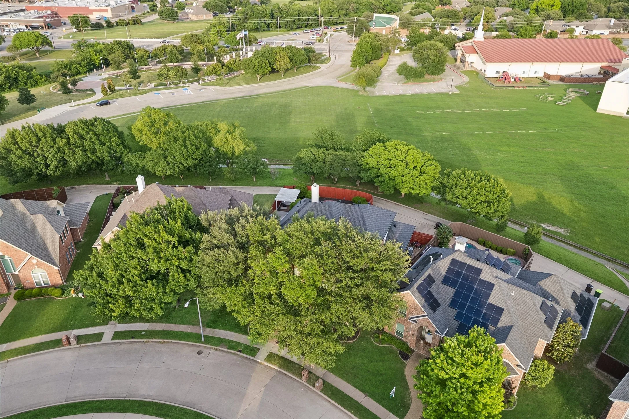 Single Family Residence For Sale in Collin County , 2120 Argyle Drive, Plano, Texas 75023, 5 Bedroom, 4 Bathroom, 3 Garage spaces, 3,796 Sqft, built in 1993, mls#21259998, Real Estate Agent in Plano, Homes For Sale in Collin county, Homes For Sale in Plano, Realtor in Plano Texas, Real Estate Brokerage Independent Realty Texas, Luminita Cordes Realtor