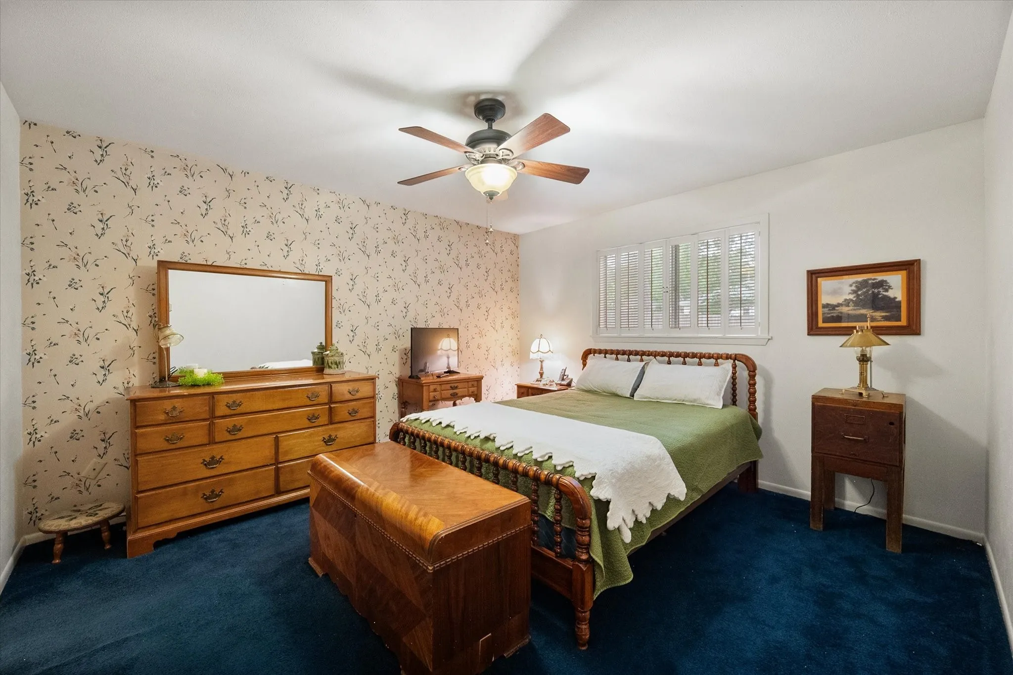 Single Family Residence For Sale in Navarro County , 1609 Maplewood, Corsicana, Texas 75110, 3 Bedroom, 2 Bathroom, Garage spaces, 1,400 Sqft, built in 1972, mls#21254330, Real Estate Agent in Corsicana, Homes For Sale in Navarro county, Homes For Sale in Corsicana, Realtor in Corsicana Texas, Real Estate Brokerage Independent Realty Texas, Luminita Cordes Realtor