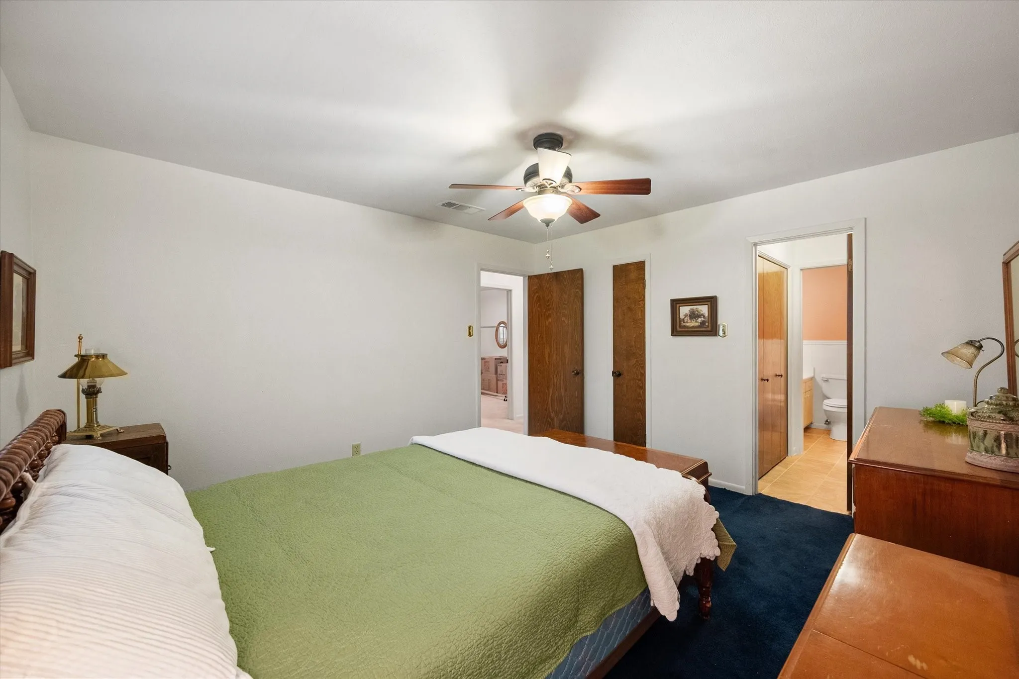 Single Family Residence For Sale in Navarro County , 1609 Maplewood, Corsicana, Texas 75110, 3 Bedroom, 2 Bathroom, Garage spaces, 1,400 Sqft, built in 1972, mls#21254330, Real Estate Agent in Corsicana, Homes For Sale in Navarro county, Homes For Sale in Corsicana, Realtor in Corsicana Texas, Real Estate Brokerage Independent Realty Texas, Luminita Cordes Realtor