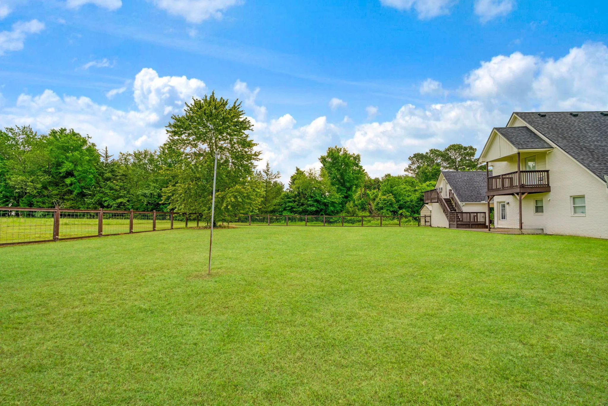 Single Family Residence For Sale in Lamar County , 2497 Fm 2648, Powderly, Texas 75473, 3 Bedrooms, 2 Bathrooms, Garage spaces, 1,678 Sqft, built in 2005, Price $284,900, mls#21268723, Real Estate Agent in Powderly, Homes For Sale in Lamar county, Homes For Sale in Powderly, Realtor in Powderly Texas, Real Estate Brokerage Independent Realty Texas, Luminita Cordes Realtor