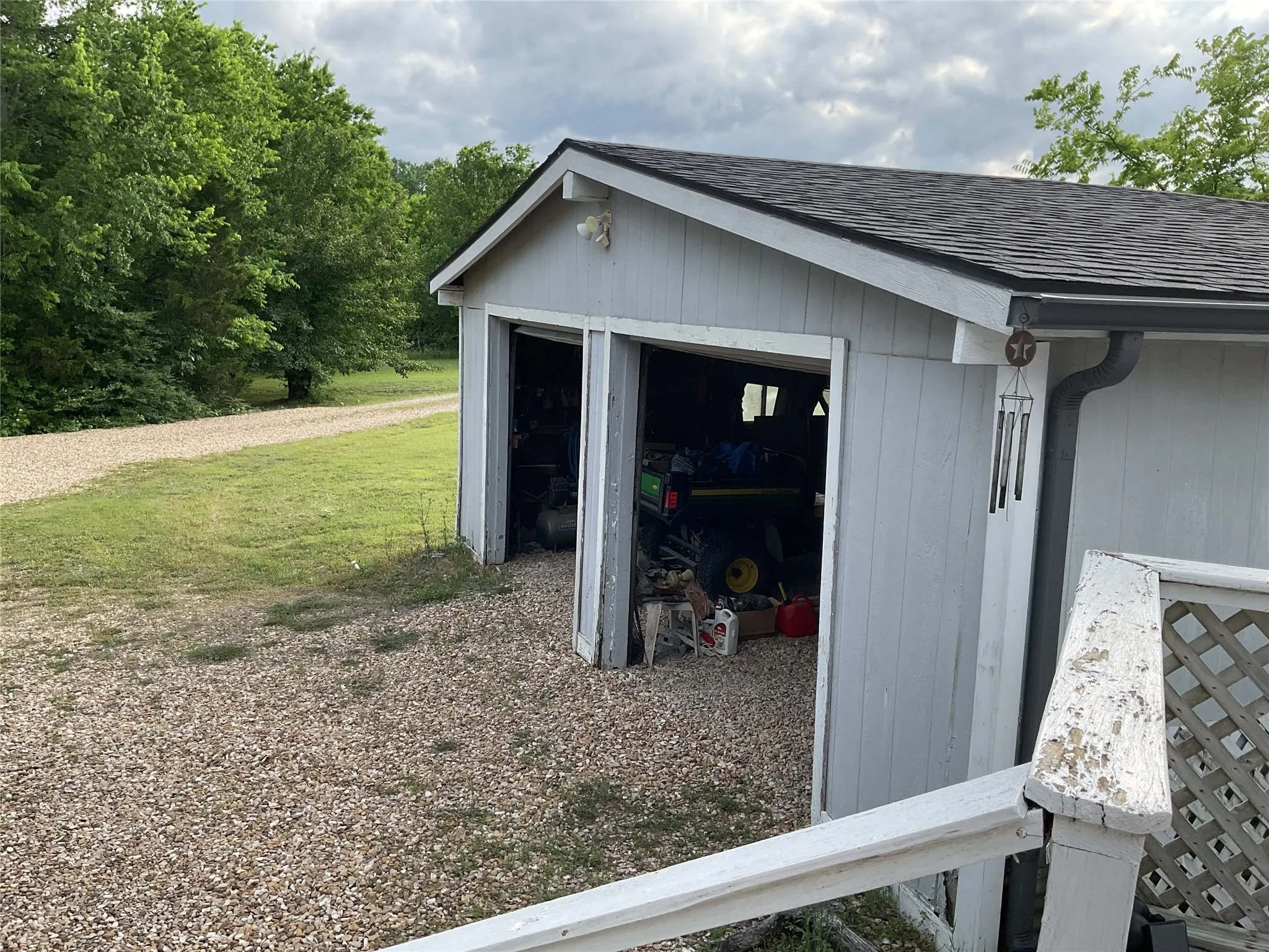 Mobile Home For Sale in Collin County , 9994 Twin Creeks Circle, Anna, Texas 75409, 3 Bedroom, 3 Bathroom, 2 Garage spaces, 1,400 Sqft, built in 1976, mls#21264377, Real Estate Agent in Anna, Homes For Sale in Collin county, Homes For Sale in Anna, Realtor in Anna Texas, Real Estate Brokerage Independent Realty Texas, Luminita Cordes Realtor