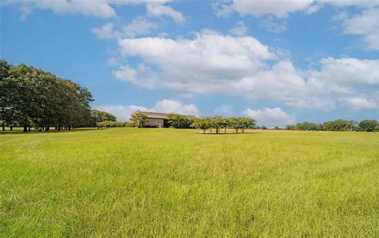 Business For Sale in Rusk County , 14284 TX 322, Kilgore, Texas 75662, 0, 0, Garage spaces, 0 Sqft, built in 2015, mls#21254308, Real Estate Agent in Kilgore, Homes For Sale in Rusk county, Homes For Sale in Kilgore, Realtor in Kilgore Texas, Real Estate Brokerage Independent Realty Texas, Luminita Cordes Realtor