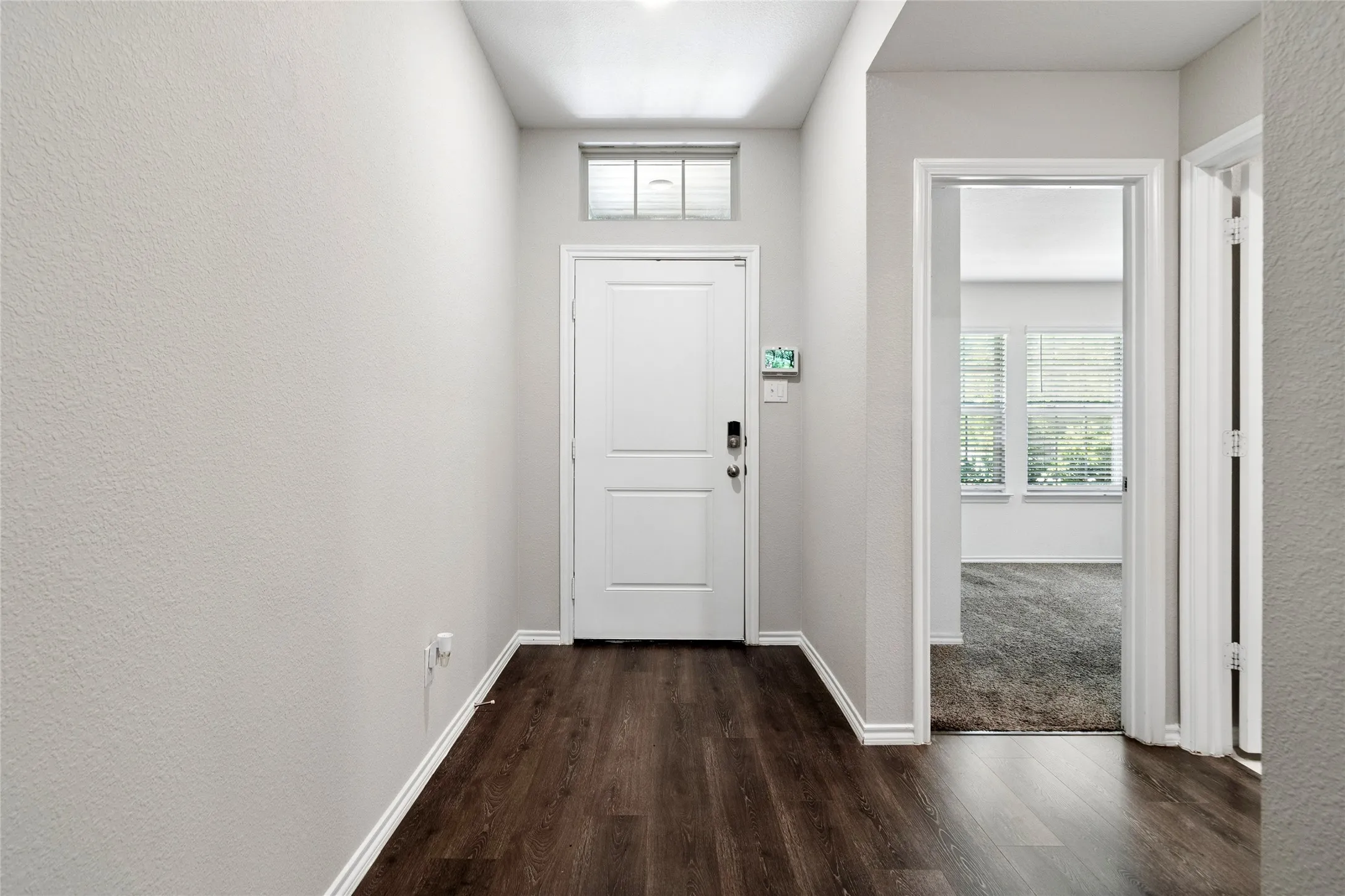 Single Family Residence For Sale in Kaufman County , 3140 Patton Lane, Mesquite, Texas 75126, 4 Bedroom, 2 Bathroom, 2 Garage spaces, 1,905 Sqft, built in 2021, mls#21268900, Real Estate Agent in Mesquite, Homes For Sale in Kaufman county, Homes For Sale in Mesquite, Realtor in Mesquite Texas, Real Estate Brokerage Independent Realty Texas, Luminita Cordes Realtor