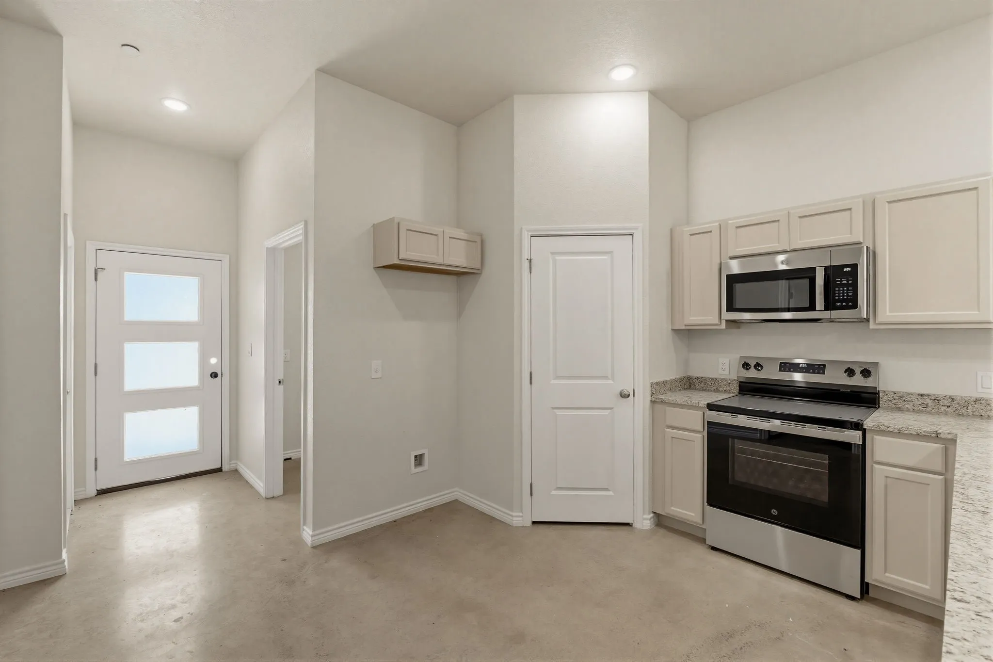 Townhouse For Sale in Coryell County , 406 W Avenue C C, Copperas Cove, Texas 76522, 3 Bedroom, 2 Bathroom, 1 Garage spaces, 1,391 Sqft, built in 2025, mls#21230131, Real Estate Agent in Copperas Cove, Homes For Sale in Coryell county, Homes For Sale in Copperas Cove, Realtor in Copperas Cove Texas, Real Estate Brokerage Independent Realty Texas, Luminita Cordes Realtor
