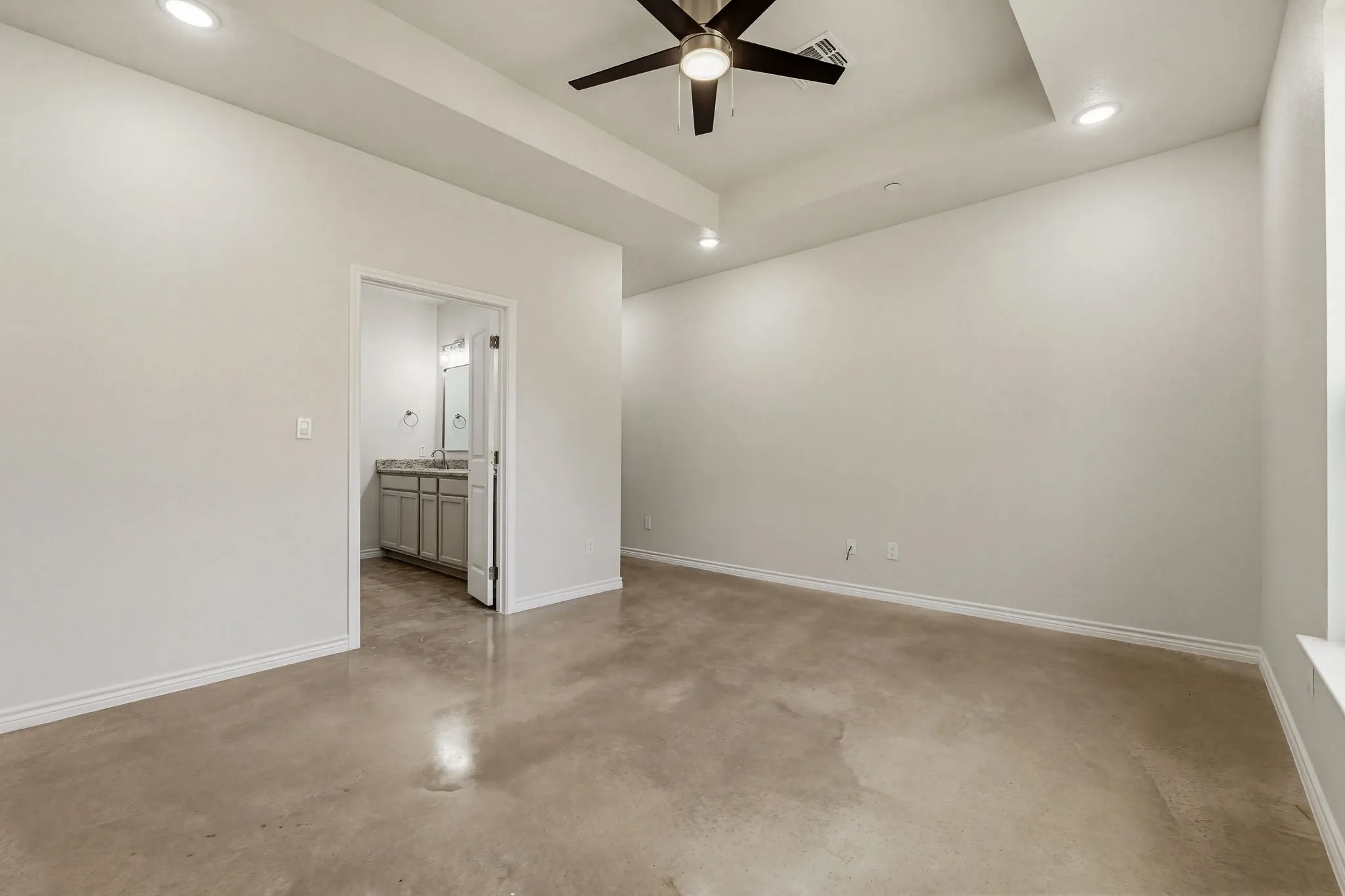 Townhouse For Sale in Coryell County , 406 W Avenue C C, Copperas Cove, Texas 76522, 3 Bedroom, 2 Bathroom, 1 Garage spaces, 1,391 Sqft, built in 2025, mls#21230131, Real Estate Agent in Copperas Cove, Homes For Sale in Coryell county, Homes For Sale in Copperas Cove, Realtor in Copperas Cove Texas, Real Estate Brokerage Independent Realty Texas, Luminita Cordes Realtor