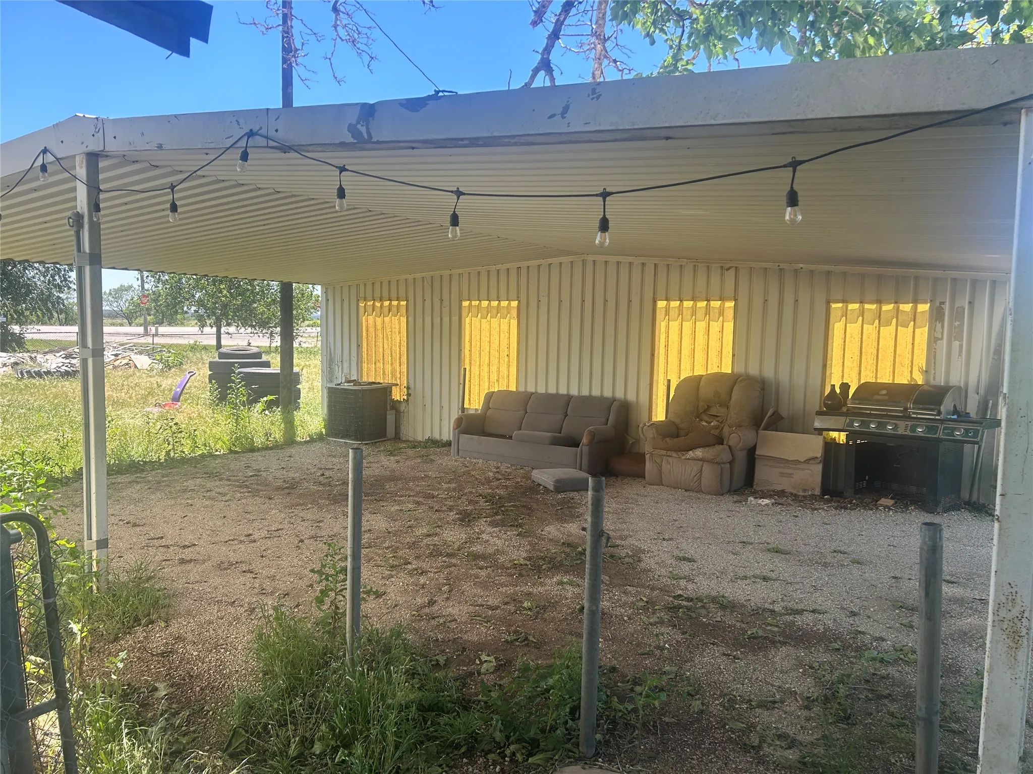 Single Family Residence For Sale in Archer County , 504 Cedar, Megargel, Texas 76370, 3 Bedroom, 1 Bathroom, Garage spaces, 1,812 Sqft, built in 1920, mls#21268922, Real Estate Agent in Megargel, Homes For Sale in Archer county, Homes For Sale in Megargel, Realtor in Megargel Texas, Real Estate Brokerage Independent Realty Texas, Luminita Cordes Realtor