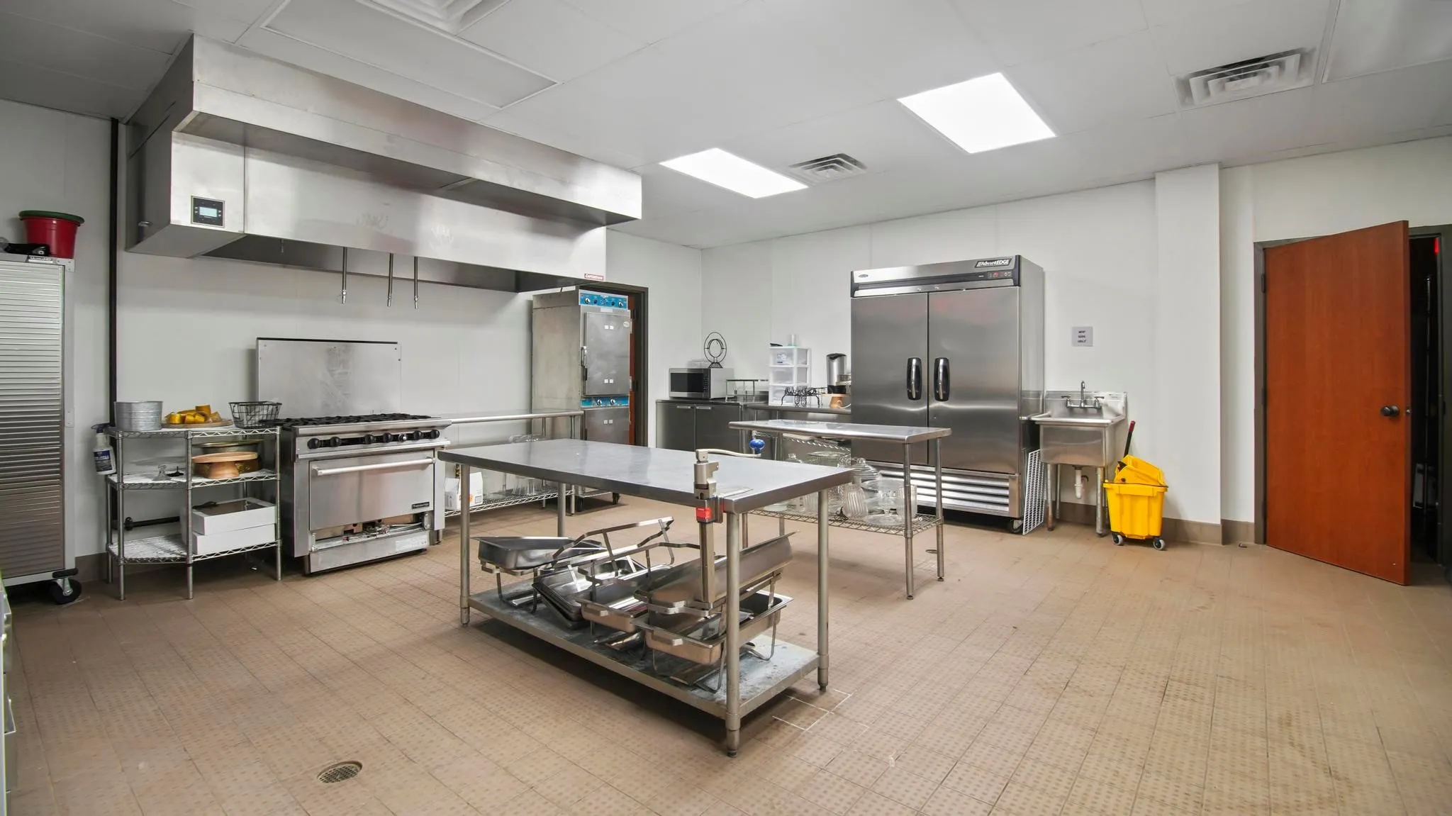 Business For Sale in Rusk County , 14284 N 322 Highway, Kilgore, Texas 75662, 0, 0, Garage spaces, 0 Sqft, built in 2015, mls#21254266, Real Estate Agent in Kilgore, Homes For Sale in Rusk county, Homes For Sale in Kilgore, Realtor in Kilgore Texas, Real Estate Brokerage Independent Realty Texas, Luminita Cordes Realtor