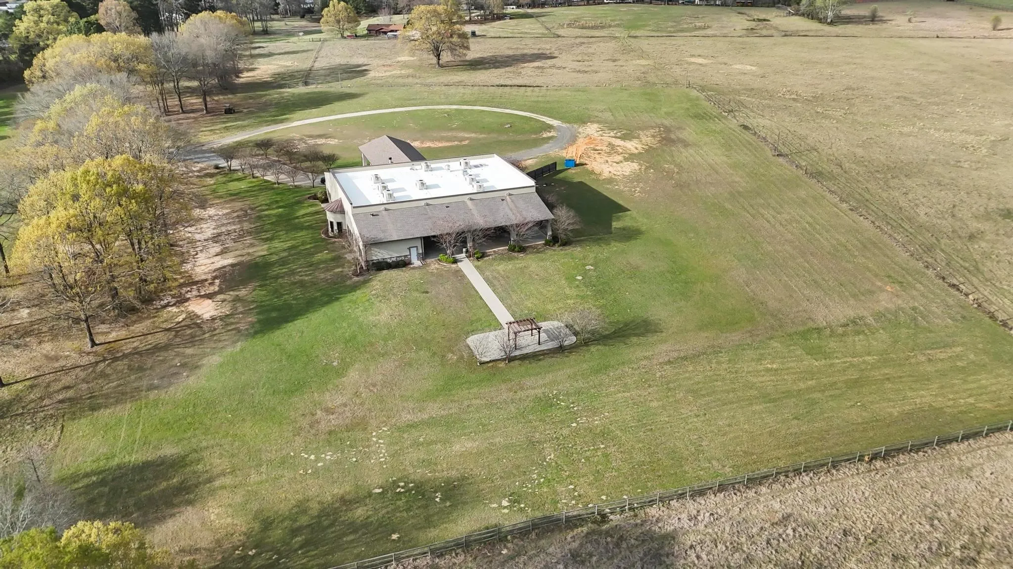 Business For Sale in Rusk County , 14284 N 322 Highway, Kilgore, Texas 75662, 0, 0, Garage spaces, 0 Sqft, built in 2015, mls#21254266, Real Estate Agent in Kilgore, Homes For Sale in Rusk county, Homes For Sale in Kilgore, Realtor in Kilgore Texas, Real Estate Brokerage Independent Realty Texas, Luminita Cordes Realtor
