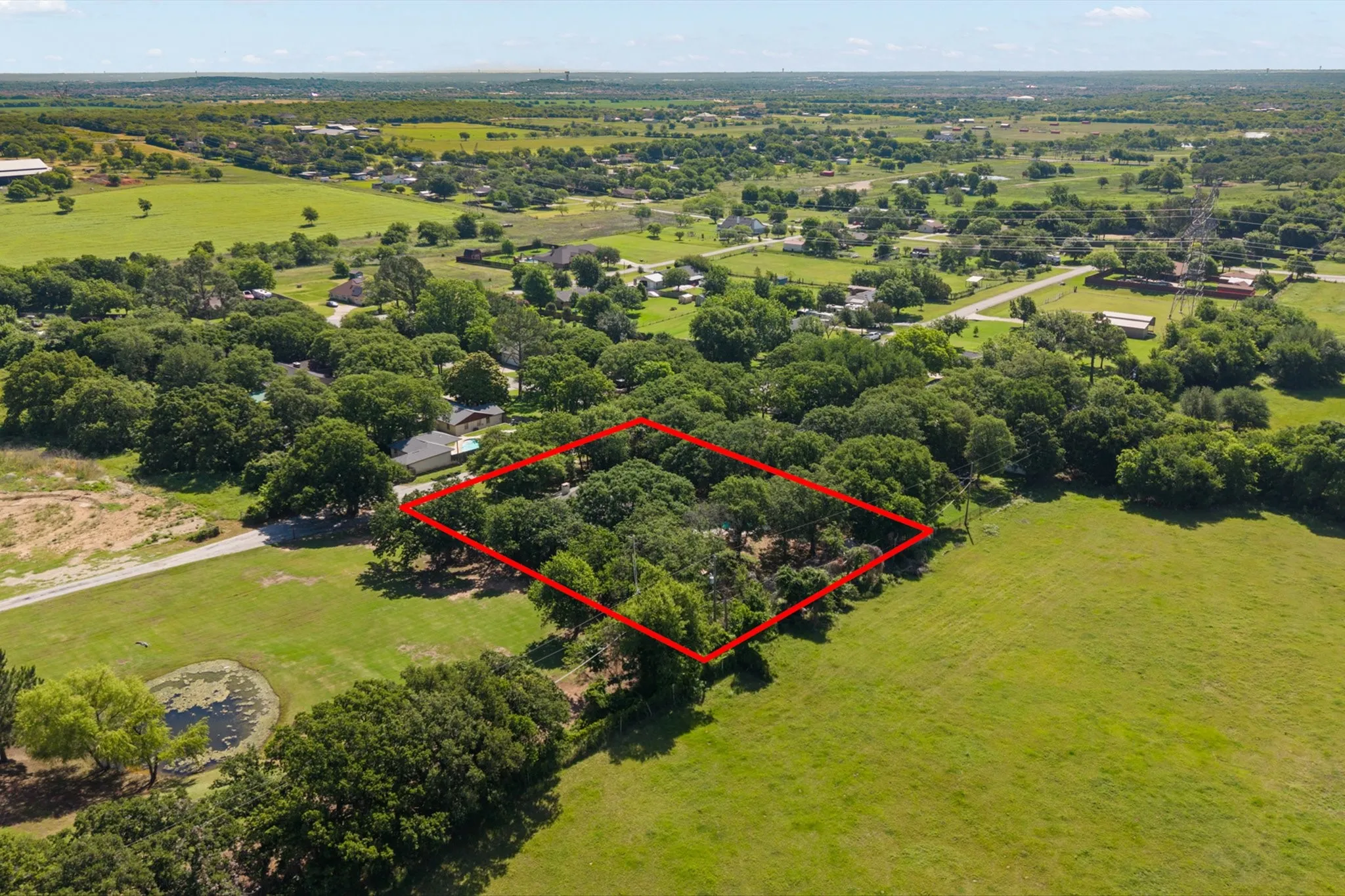 Single Family Residence For Sale in Johnson County , 2005 Meadow Drive, Crowley, Texas 76036, 3 Bedroom, 2 Bathroom, Garage spaces, 1,705 Sqft, built in 1973, mls#21251006, Real Estate Agent in Crowley, Homes For Sale in Johnson county, Homes For Sale in Crowley, Realtor in Crowley Texas, Real Estate Brokerage Independent Realty Texas, Luminita Cordes Realtor
