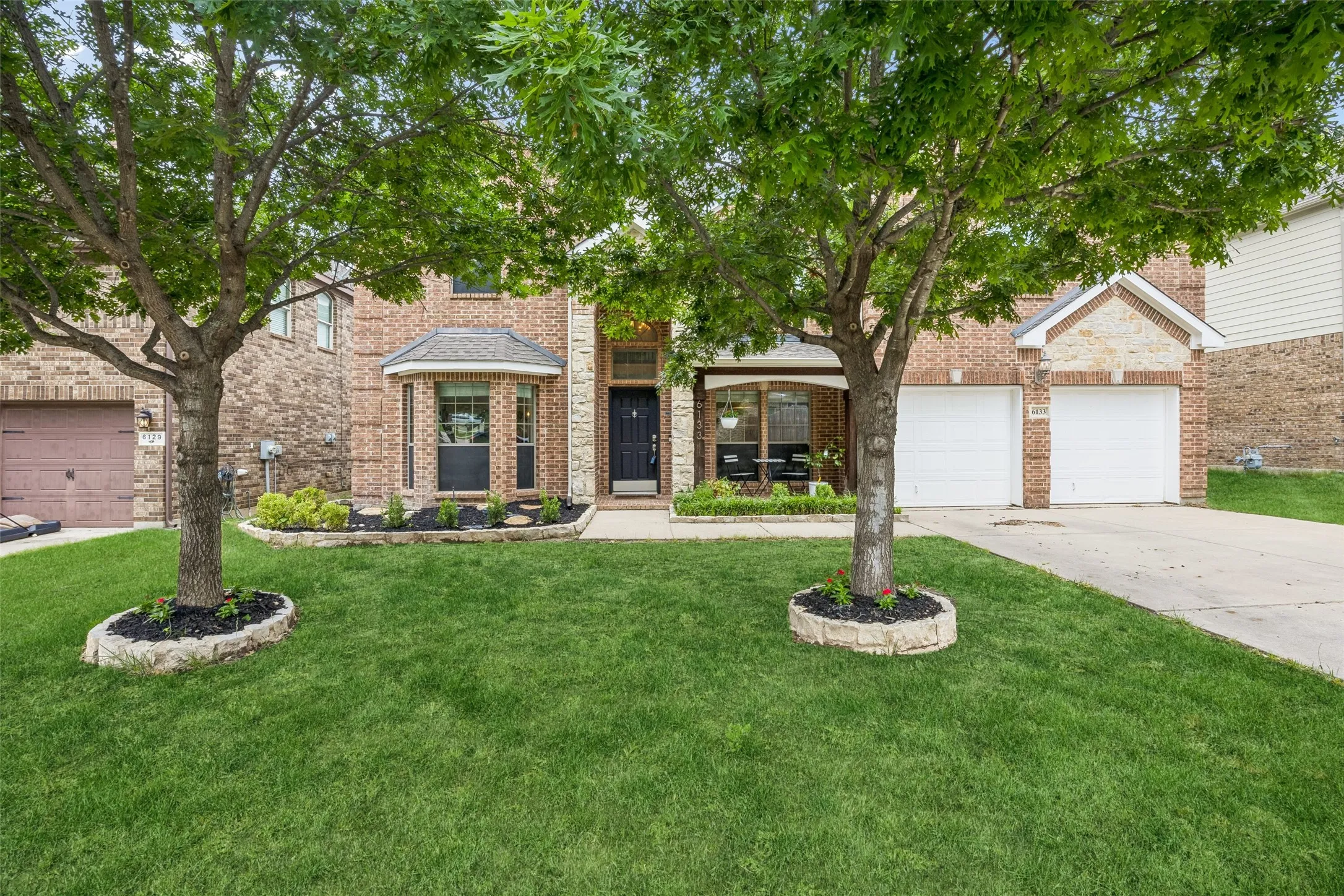 Single Family Residence For Sale in Tarrant County , 6133 Sunrise Lake Drive, Fort Worth, Texas 76179, 4 Bedroom, 4 Bathroom, 2 Garage spaces, 3,584 Sqft, built in 2008, mls#21267759, Real Estate Agent in Fort Worth, Homes For Sale in Tarrant county, Homes For Sale in Fort Worth, Realtor in Fort Worth Texas, Real Estate Brokerage Independent Realty Texas, Luminita Cordes Realtor