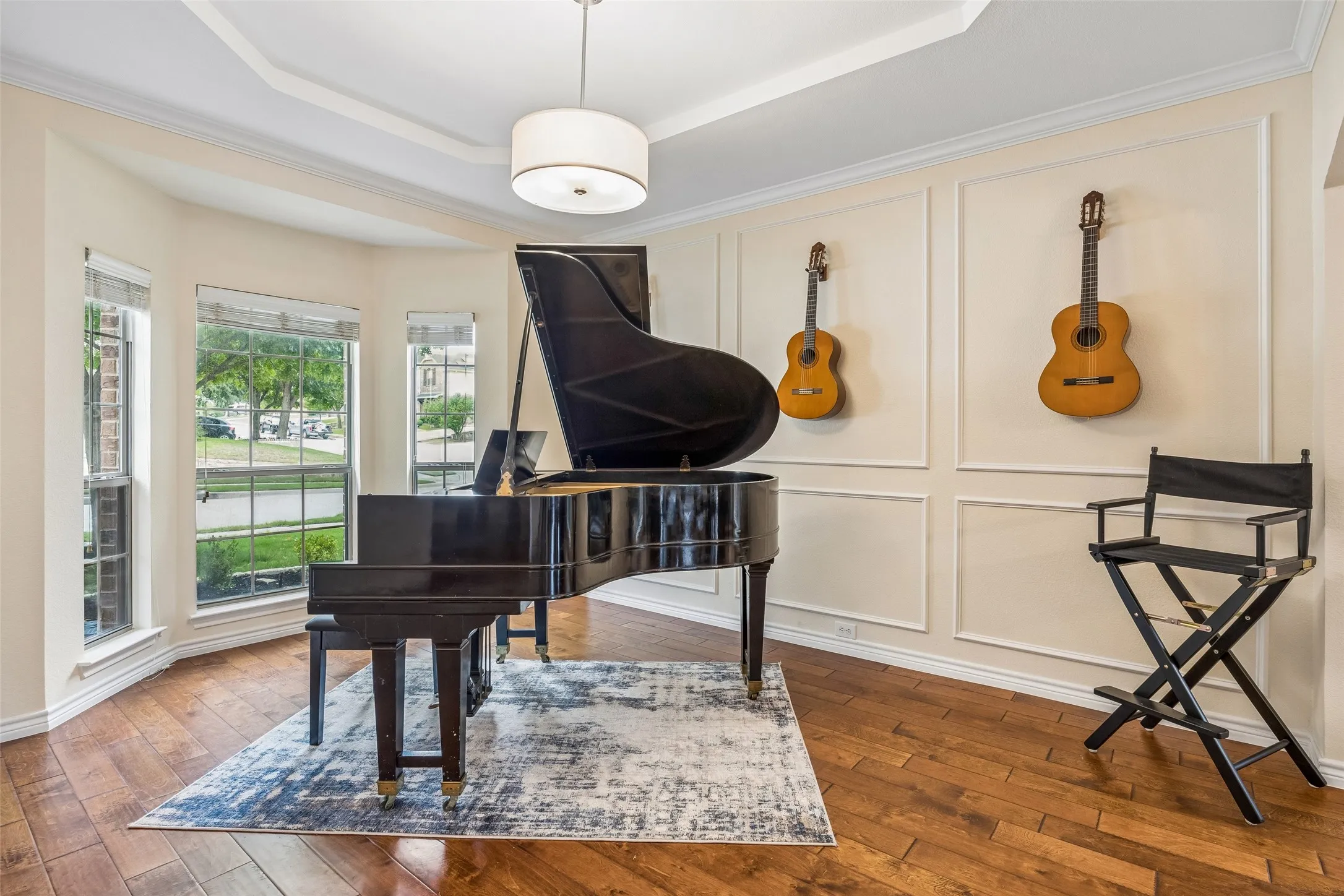 Single Family Residence For Sale in Tarrant County , 6133 Sunrise Lake Drive, Fort Worth, Texas 76179, 4 Bedroom, 4 Bathroom, 2 Garage spaces, 3,584 Sqft, built in 2008, mls#21267759, Real Estate Agent in Fort Worth, Homes For Sale in Tarrant county, Homes For Sale in Fort Worth, Realtor in Fort Worth Texas, Real Estate Brokerage Independent Realty Texas, Luminita Cordes Realtor