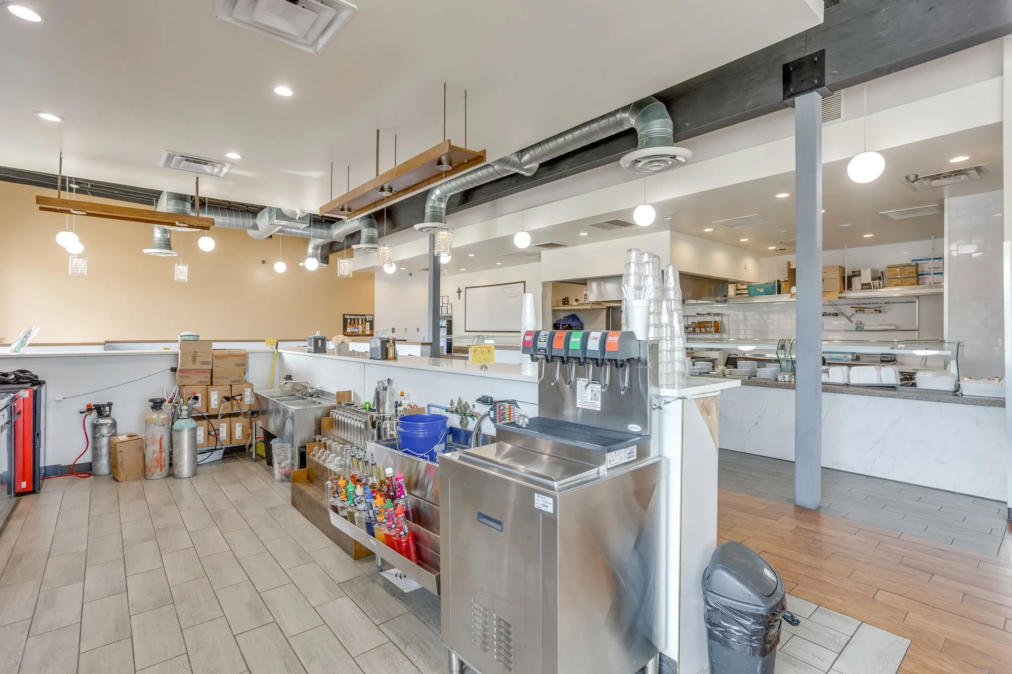 Business For Sale in Hood County , 1333 N Plaza Drive, Granbury, Texas 76048, 0, 0, Garage spaces, 0 Sqft, built in 1981, Price $1,800,000, mls#21250796, Real Estate Agent in Granbury, Homes For Sale in Hood county, Homes For Sale in Granbury, Realtor in Granbury Texas, Real Estate Brokerage Independent Realty Texas, Luminita Cordes Realtor
