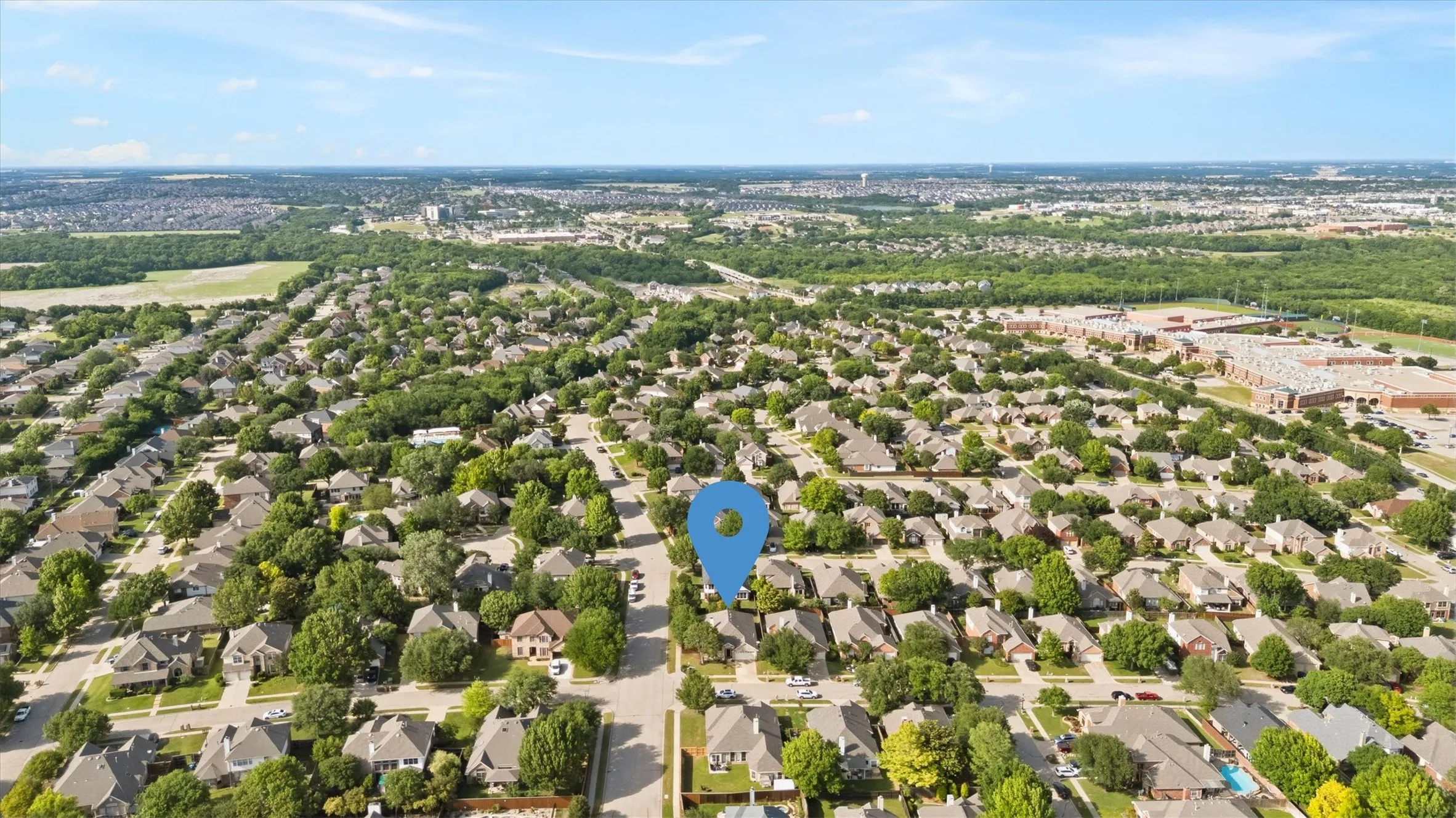 Single Family Residence For Sale in Collin County , 5124 Forest Lawn Drive, Mc Kinney, Texas 75071, 3 Bedroom, 2 Bathroom, 2 Garage spaces, 2,232 Sqft, built in 1998, mls#21267546, Real Estate Agent in Mc Kinney, Homes For Sale in Collin county, Homes For Sale in Mc Kinney, Realtor in Mc Kinney Texas, Real Estate Brokerage Independent Realty Texas, Luminita Cordes Realtor